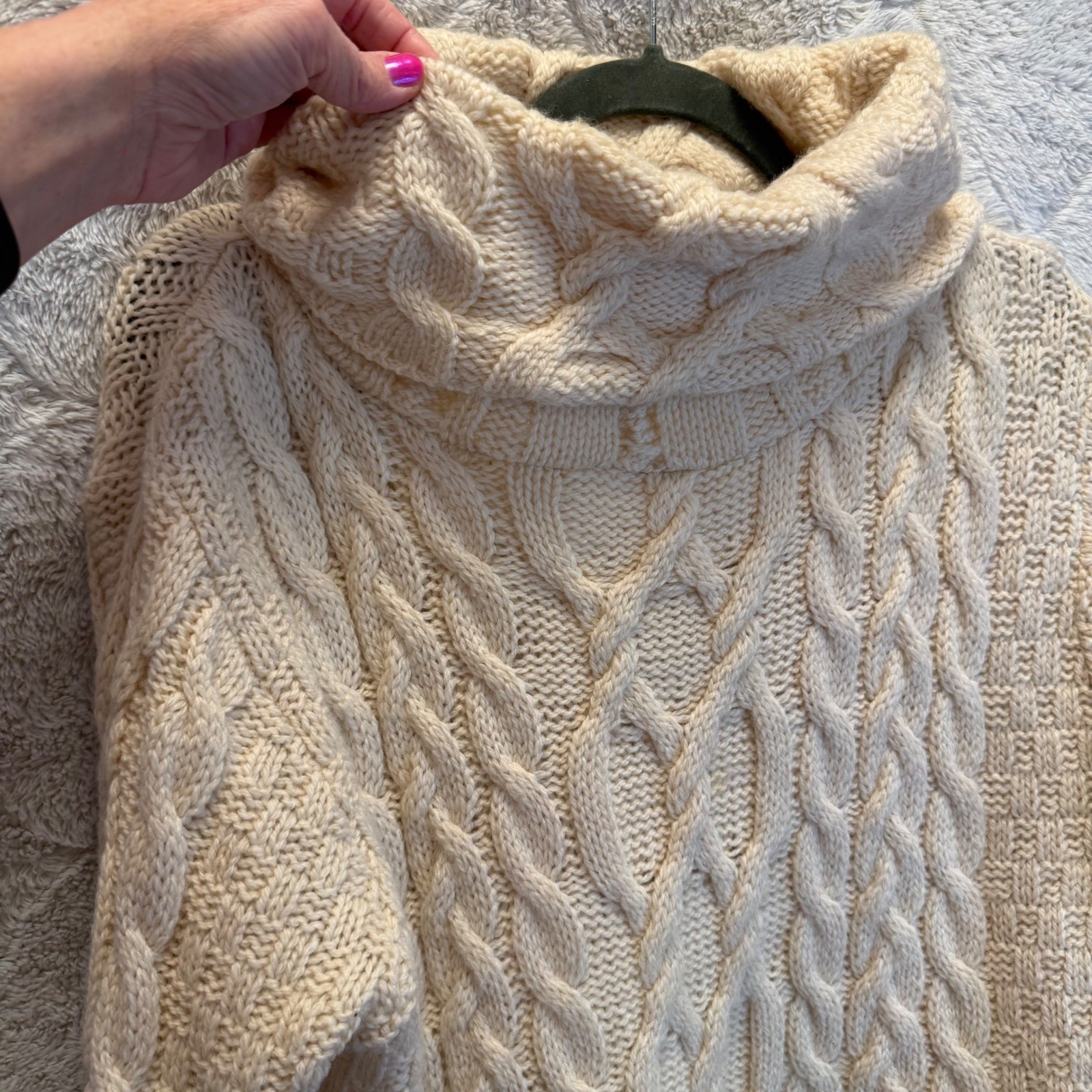 Inis Crafts Ireland Merino Wool Fisherman Cable Knit Cowl Neck Sweater Cream M L