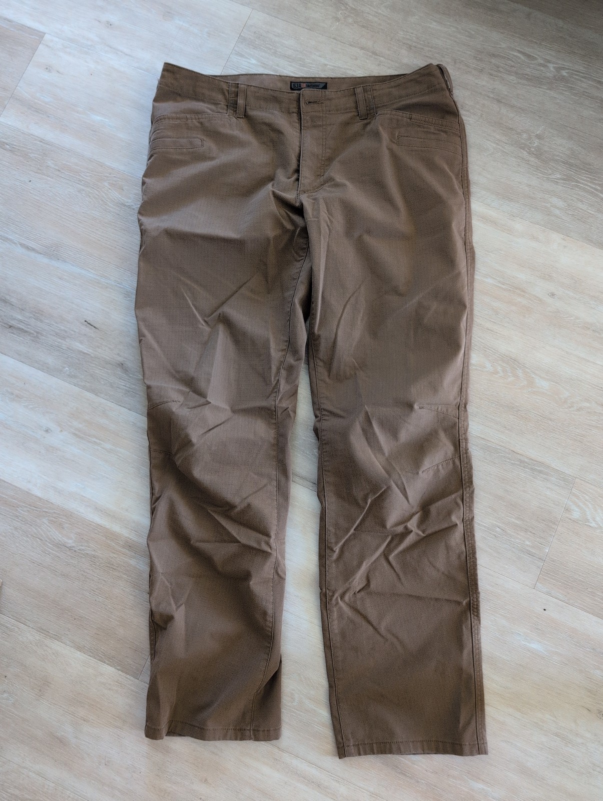 5.11 Tactical Men’s Pants 38×34 Coyote Brown Pants