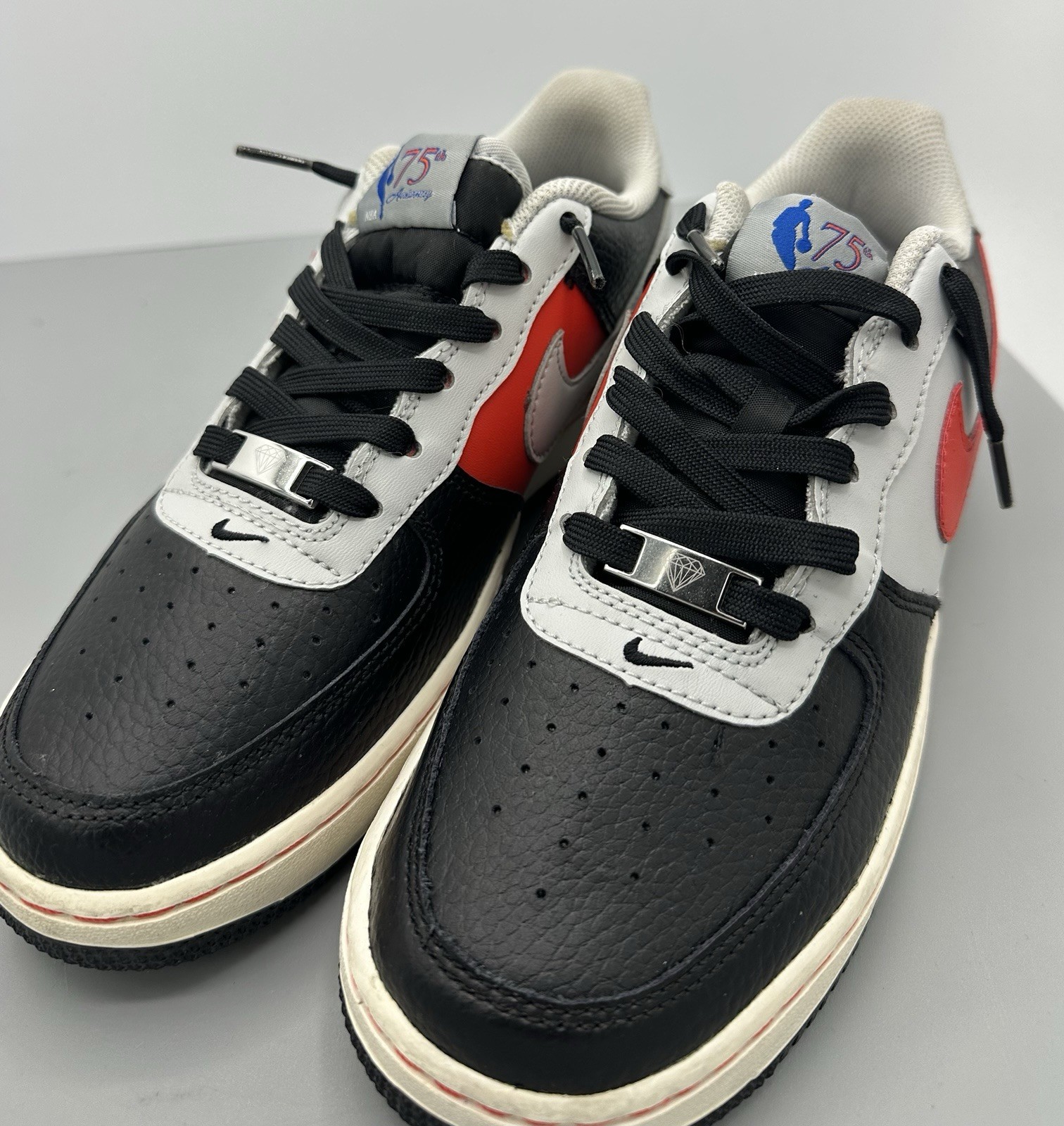 Nike Air Force 1 Low LV8 Black NBA 75th Trail Blazers DJ9993-001 Youth Size 6.5Y