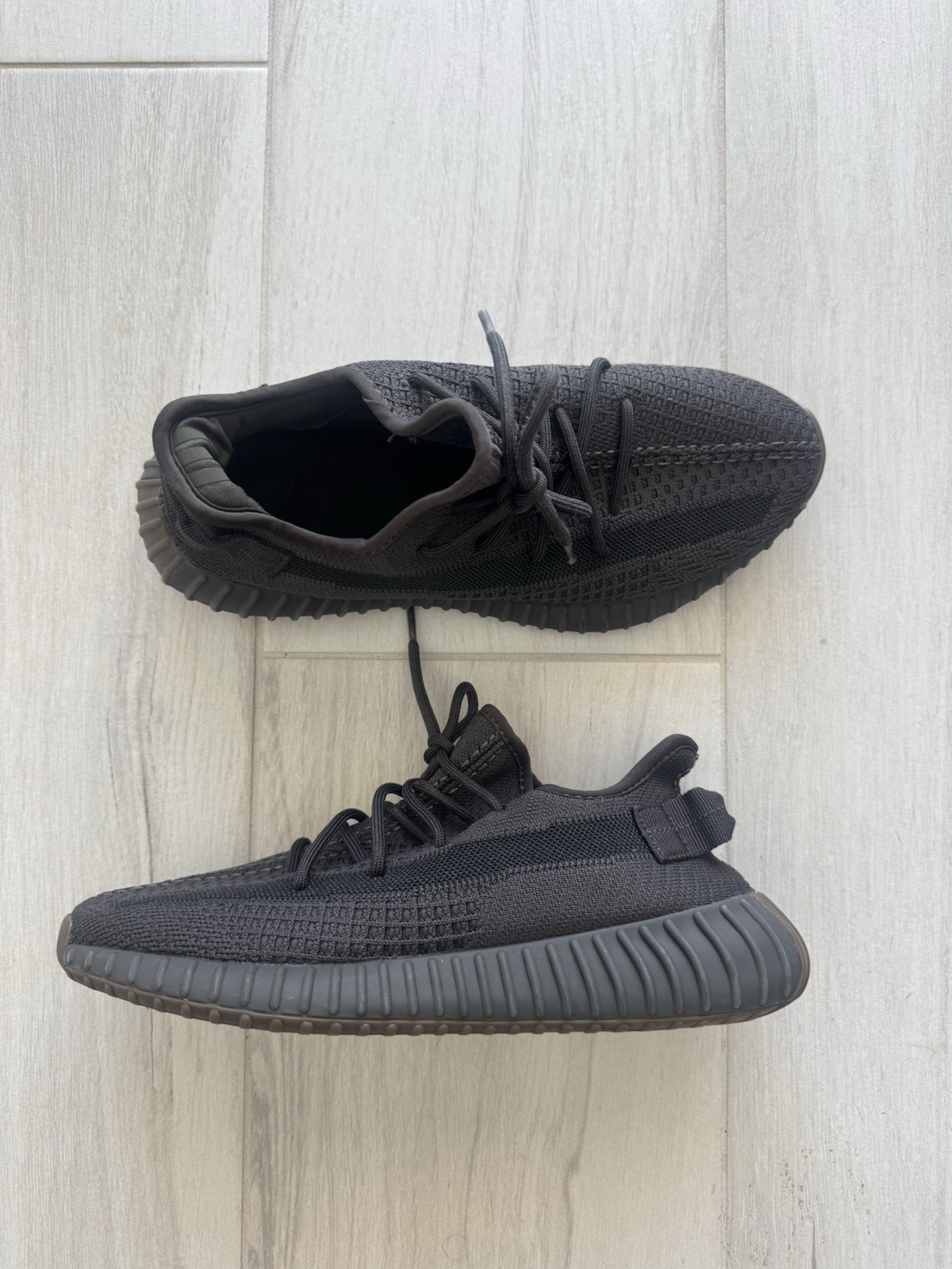 adidas Yeezy Boost 350 V2 Cinder – Size US 9.5