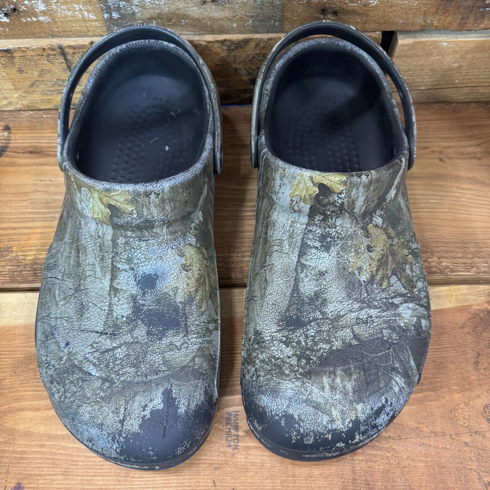 Crocs Classic Camo Clogs M10/W12 Multicolor Realtree Slip On Unisex