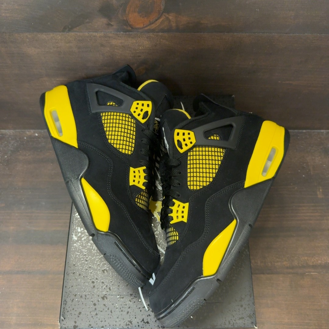 Jordan 4 Retro Thunder (2023) (Pre-Owned) – DH6927-017-11-PO-11 – (Mo… Size 11