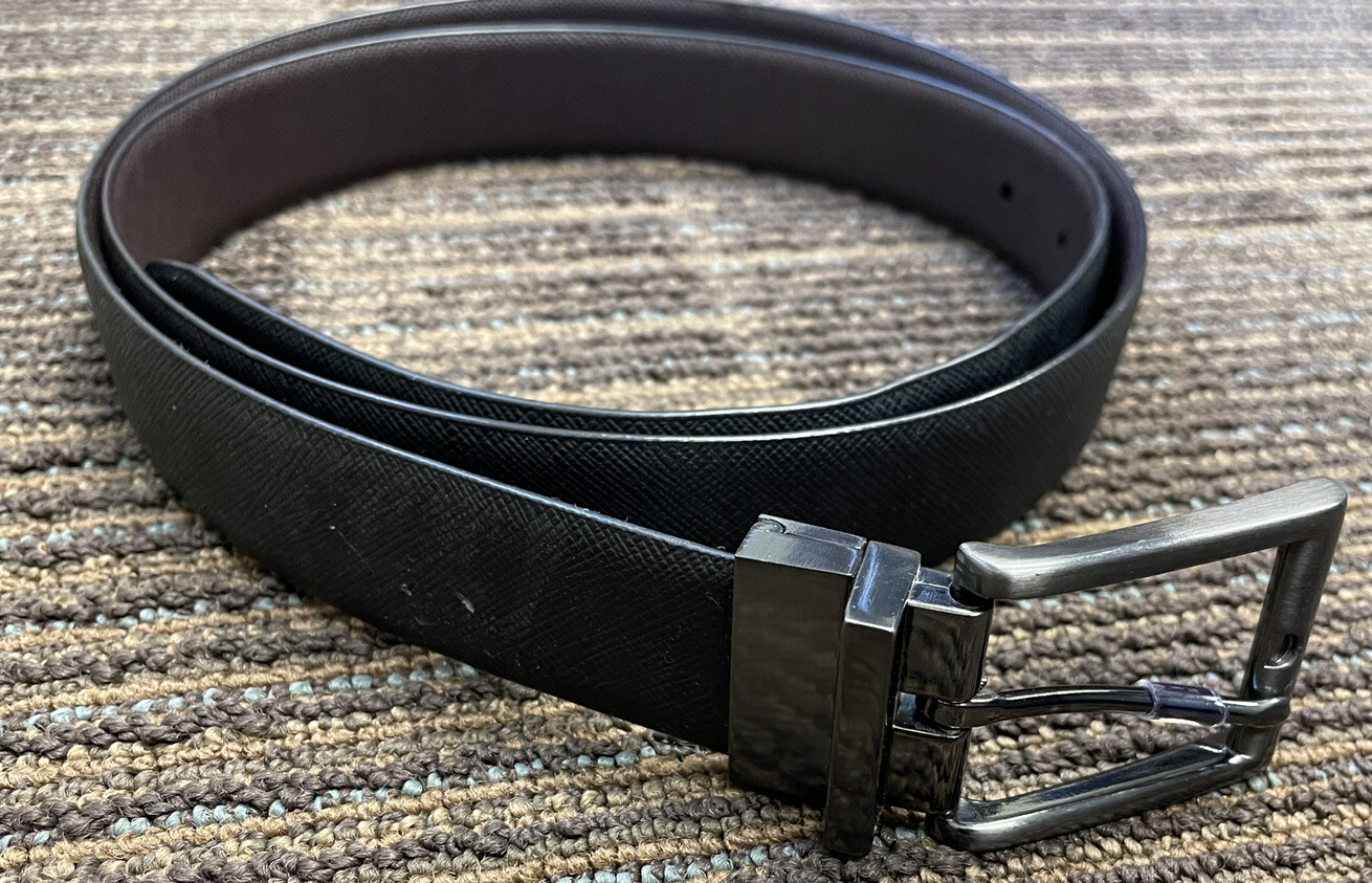 Black and Brown Reversible Leather Belt Mens Size 2X, 38-45″, EUC