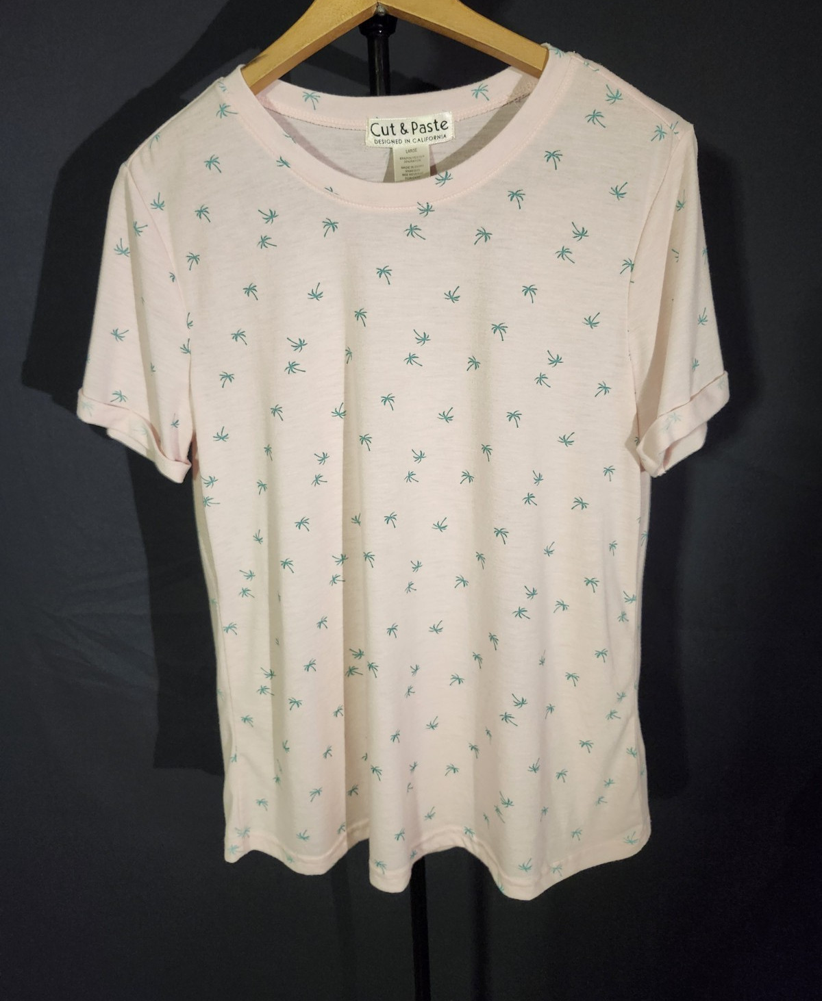 Cut & Paste Women’s Pink/Green Palm Tree Crew Neck Lightweight T-Shirt L 087