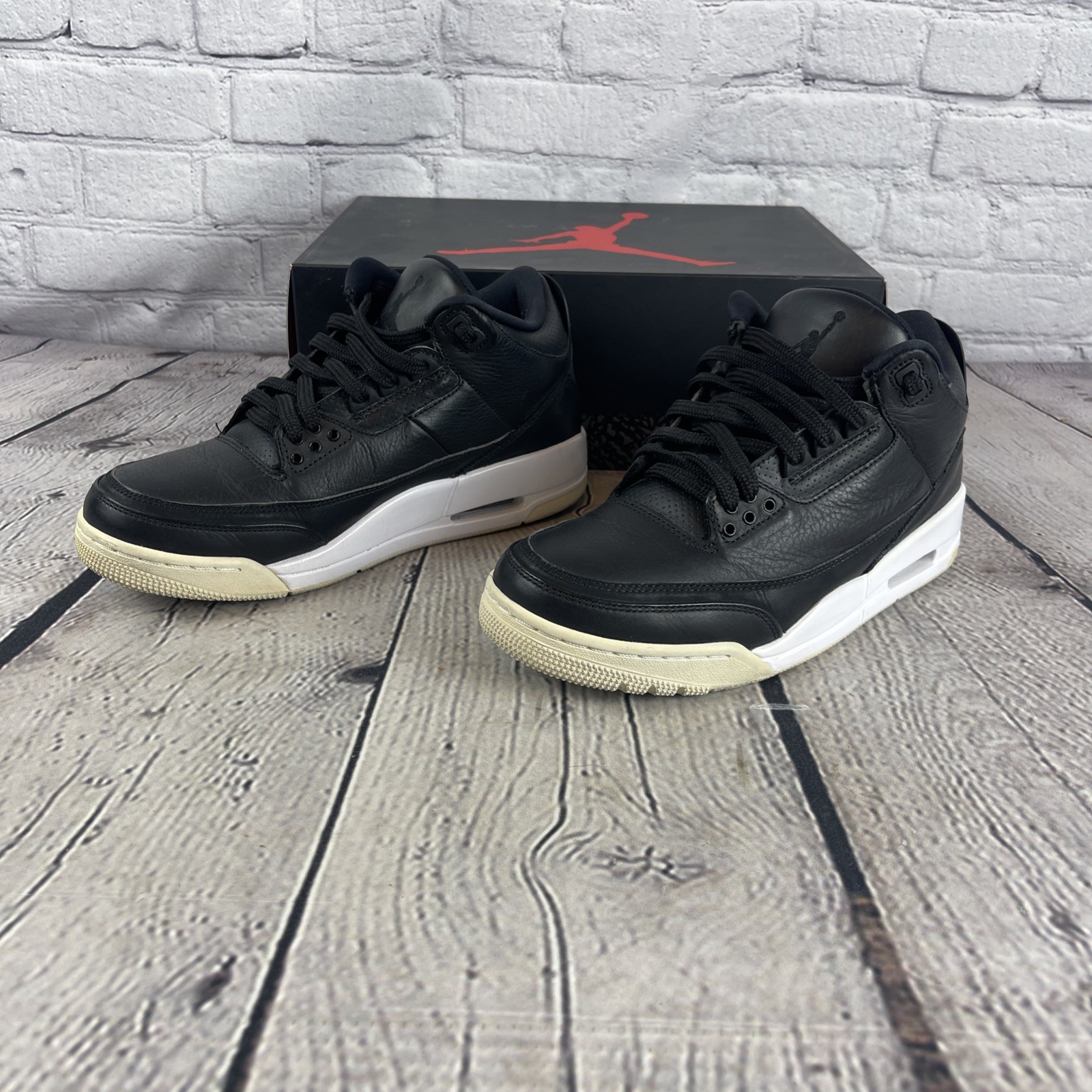 Jordan 3 Cyber Monday WITH BOX – Leather Black & White AJ3 Retro 2016 Size 8