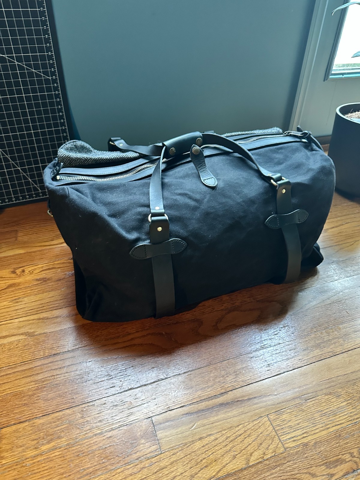 Filson Rugged Twill Medium Duffle Bag | Faded Black | Made in USA | Rare