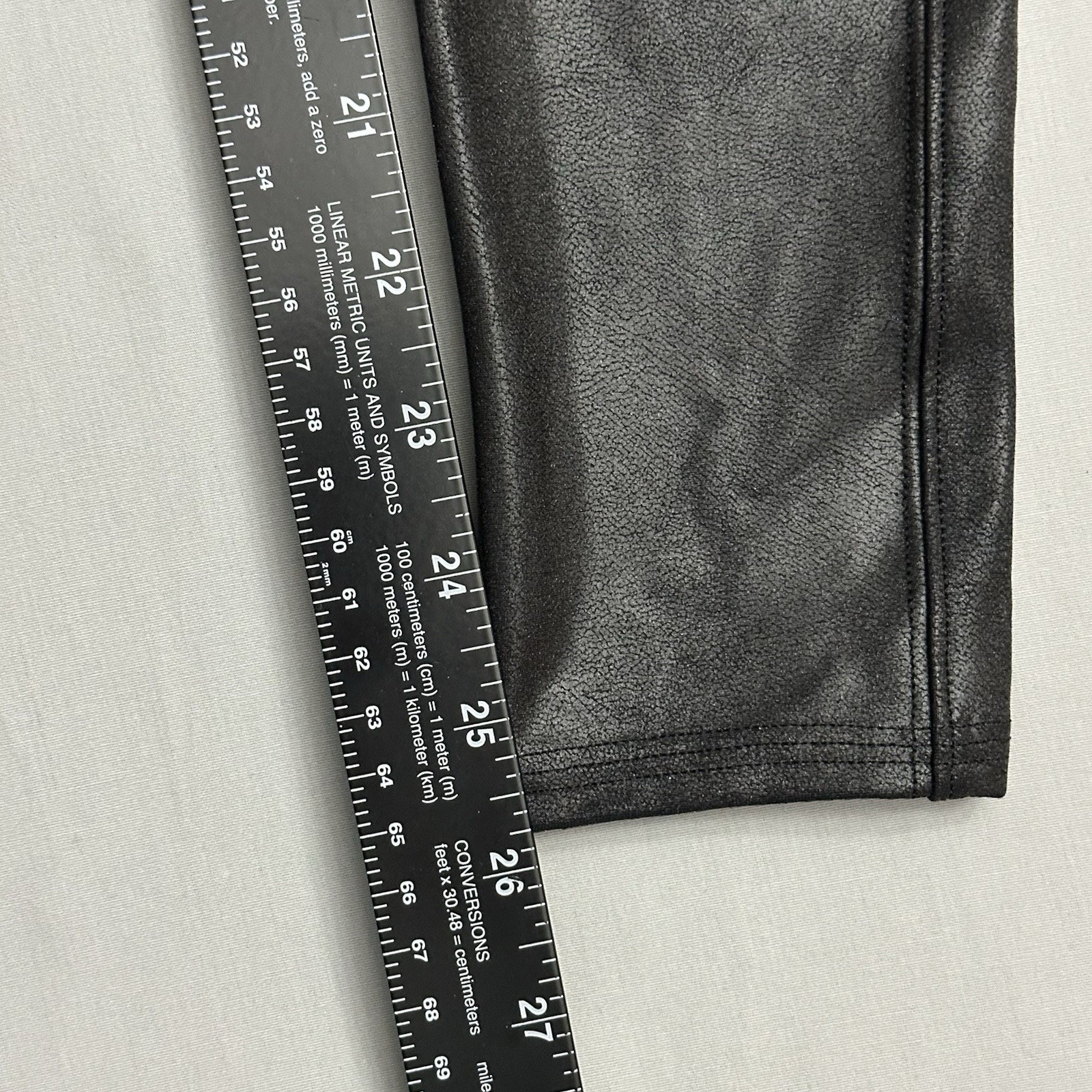 Spanx Faux Leather Legging Women Medium M Black Stretch Pull On Nylon Ladies New