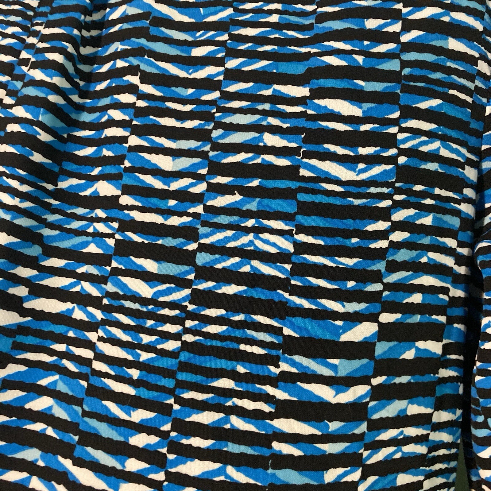NOTATIONS white black blue button up roll tab sleeve top L