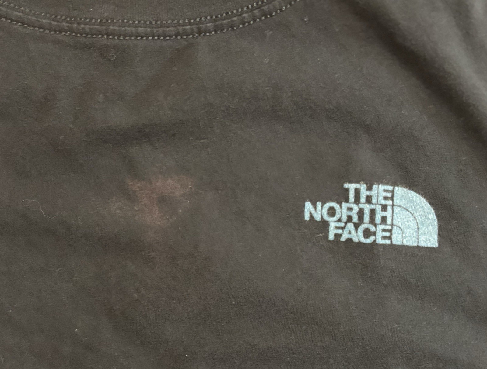 North Face Never Stop Exploring Black LOGO Circle Size Medium FLAW see Notes!
