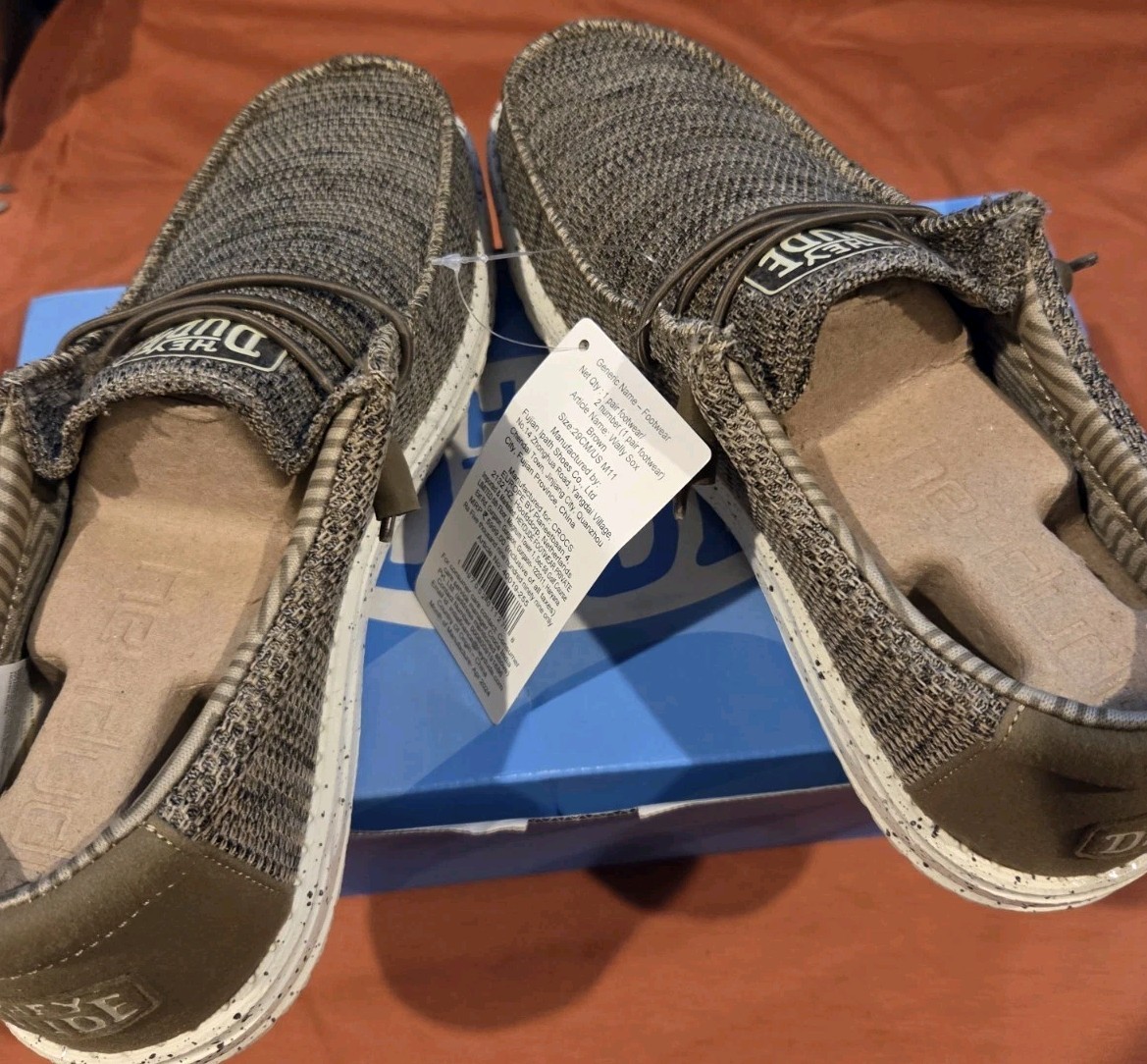 Hey Dude Mens Wally Sox Brown Slip On Comfort Casual Shoes M 11