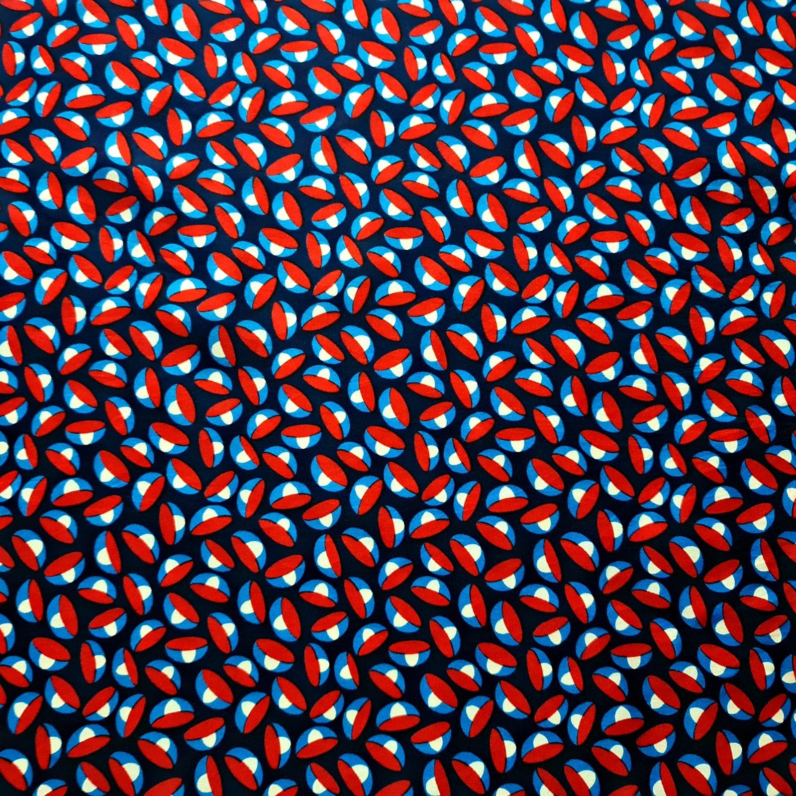 SCARF VINTAGE AUTHENTIC SWITZERLAND AIR LINES SWISSAIR SILK RED BLUE 35” SQUARE