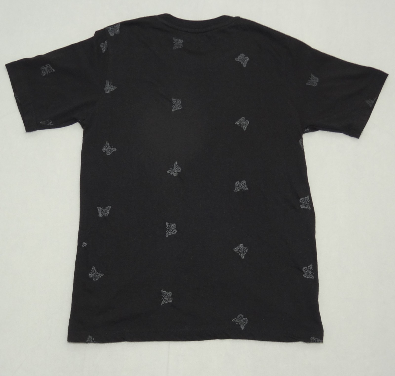 Eighty Eight Black Gray AOP Embroidered Butterfly Short Sleeve Shirt Unisex S