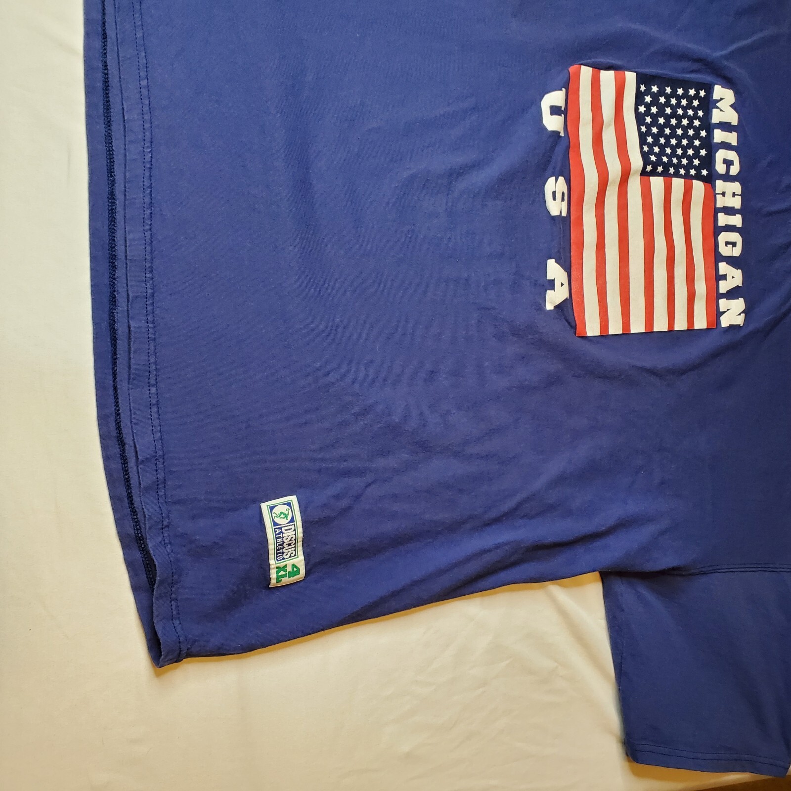 Vintage Discus Athletic T-shirt Michigan USA Mens 4XL Blue Flag 30Wx29L