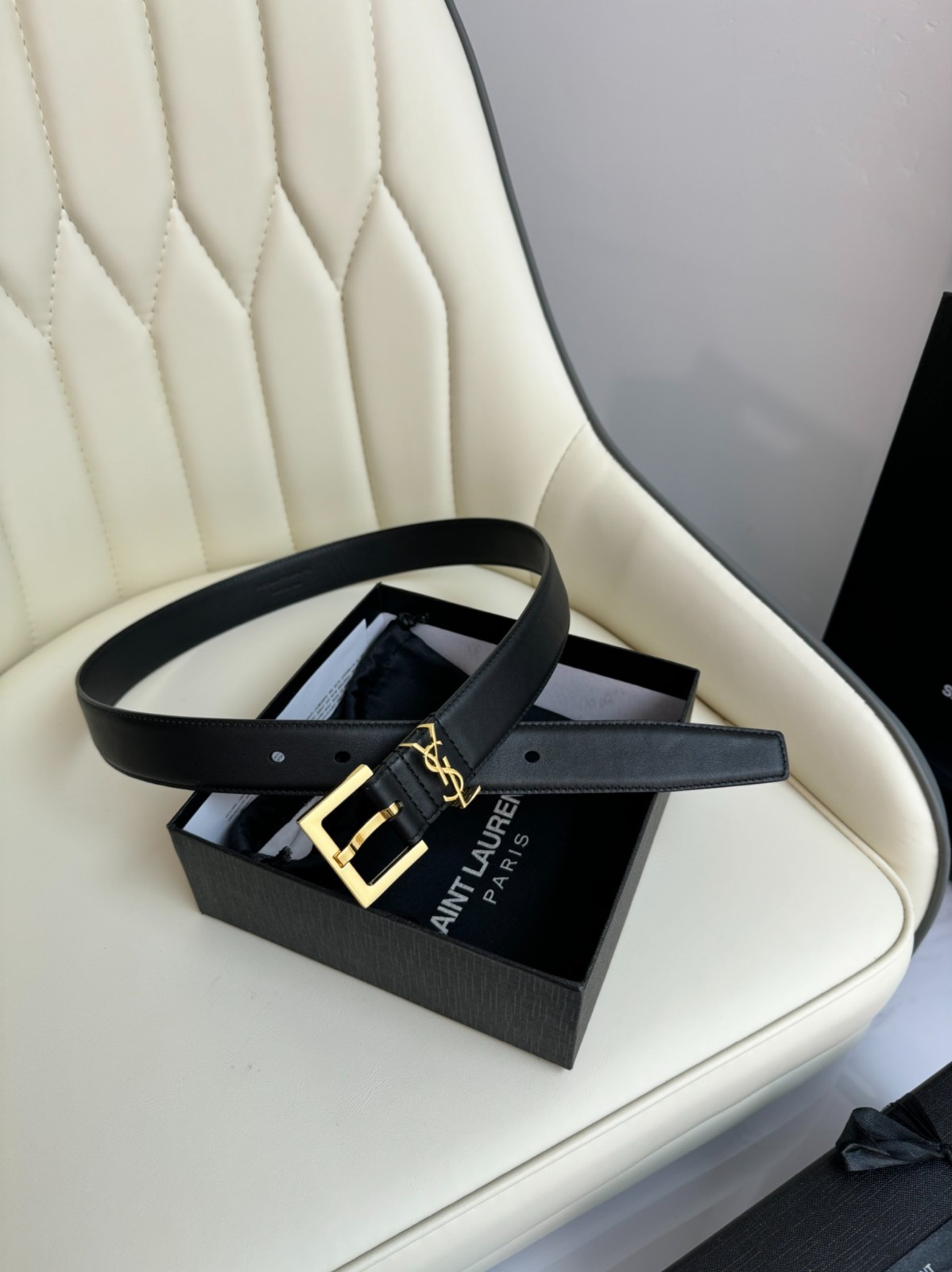 Authentic Women’s Yves Saint Laurent Belt for Sale NEW YSL