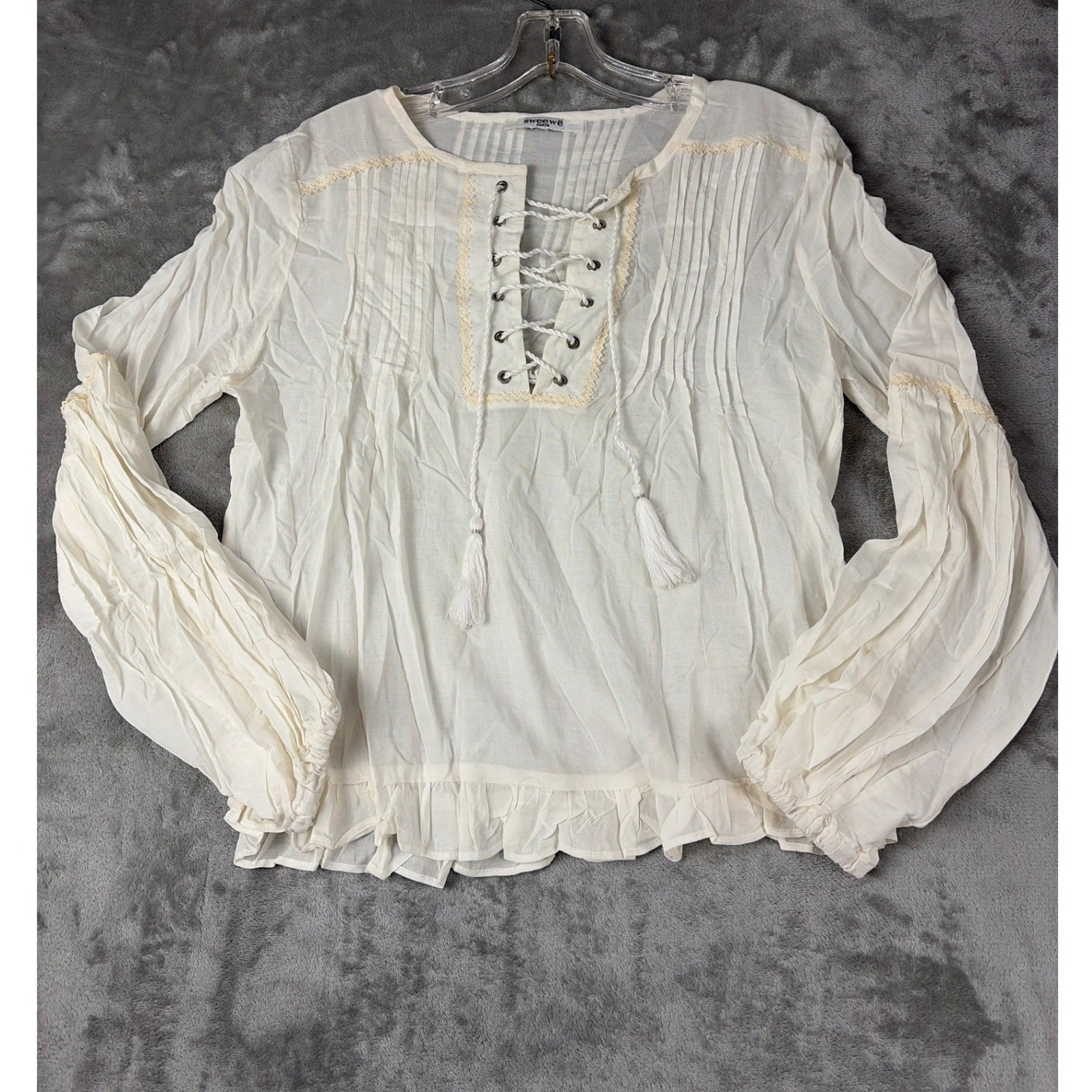 Sweewe Paris White Lace Up Peasant Blouse Tassel Pintuck Balloon Sleeve Ruffle