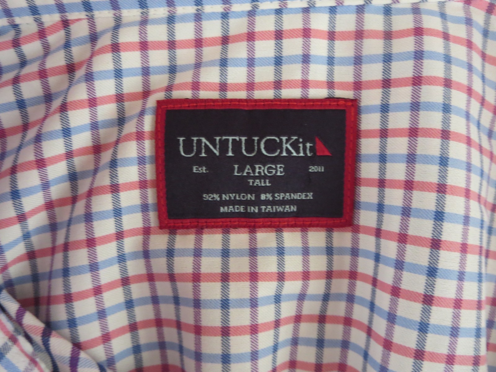 New Untuckit Button Up Shirt S/S Blue Red Plaid Cornerstone Nylon Spandex Large