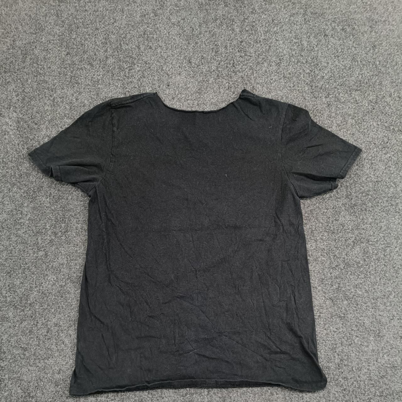 Queen Official Merch Crest Graphic T-Shirt