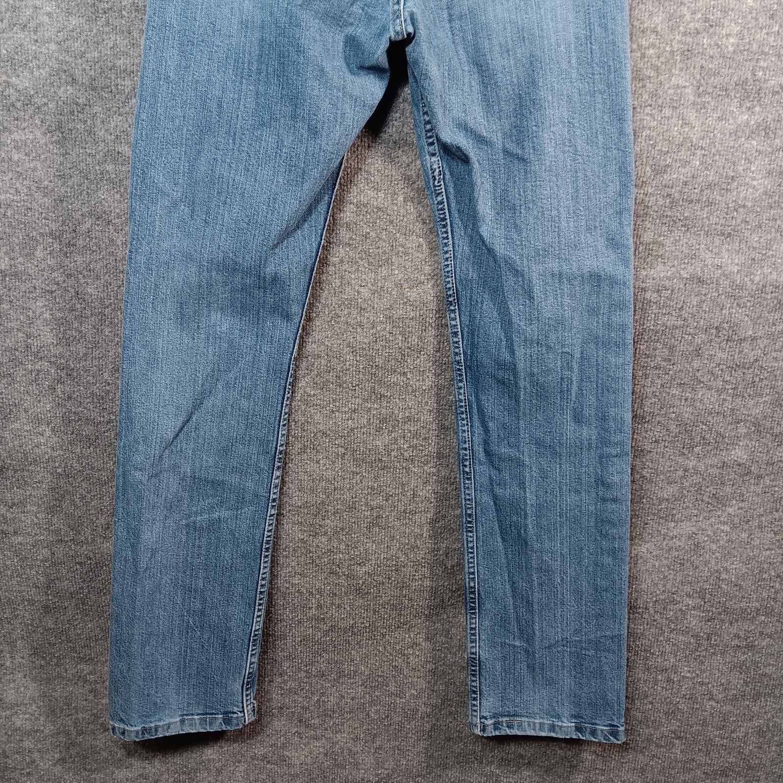 Wrangler Authentics Straight Leg Jean Blue Denim Cotton Stretch Medium Wash
