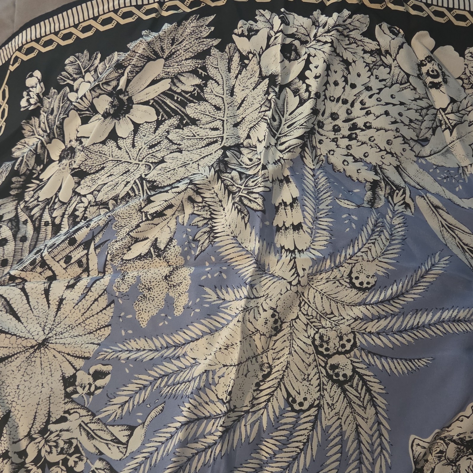 Daffy’s Silk Satin Blue Floral Square Scarf Lightweight Women’s Logo Accent