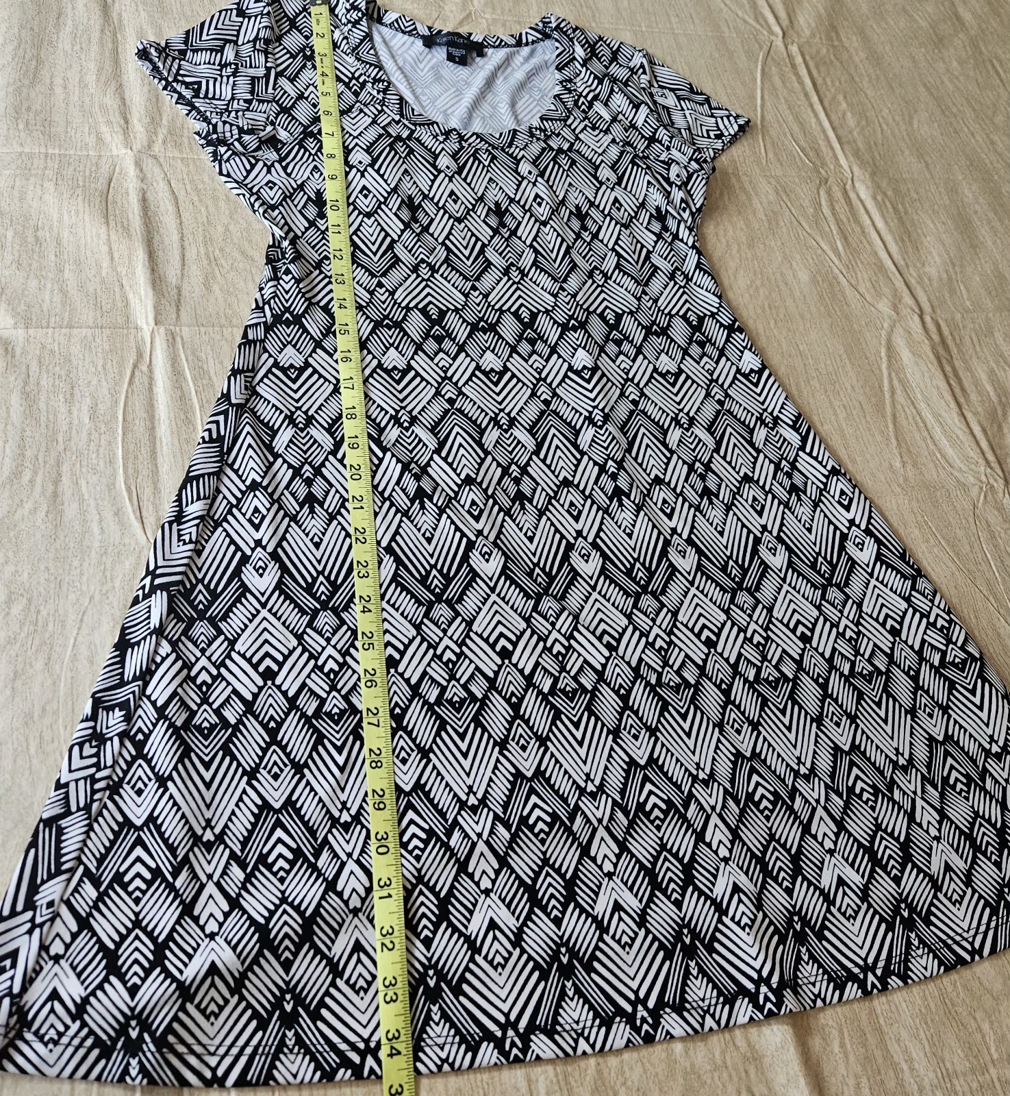 Karen Kane Black White Geometric Knit A-Line Scoop Neck Ruffle Dress S