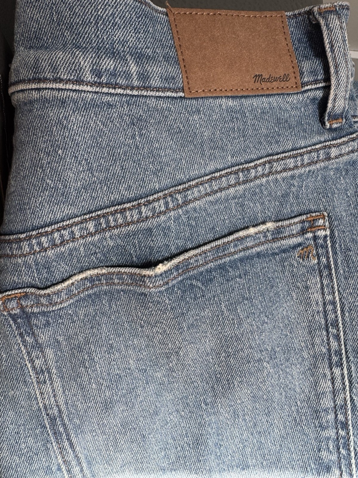 MADEWELL The ’90s Straight Jeans Light Wash Denim Fair Trade Certified Size 30