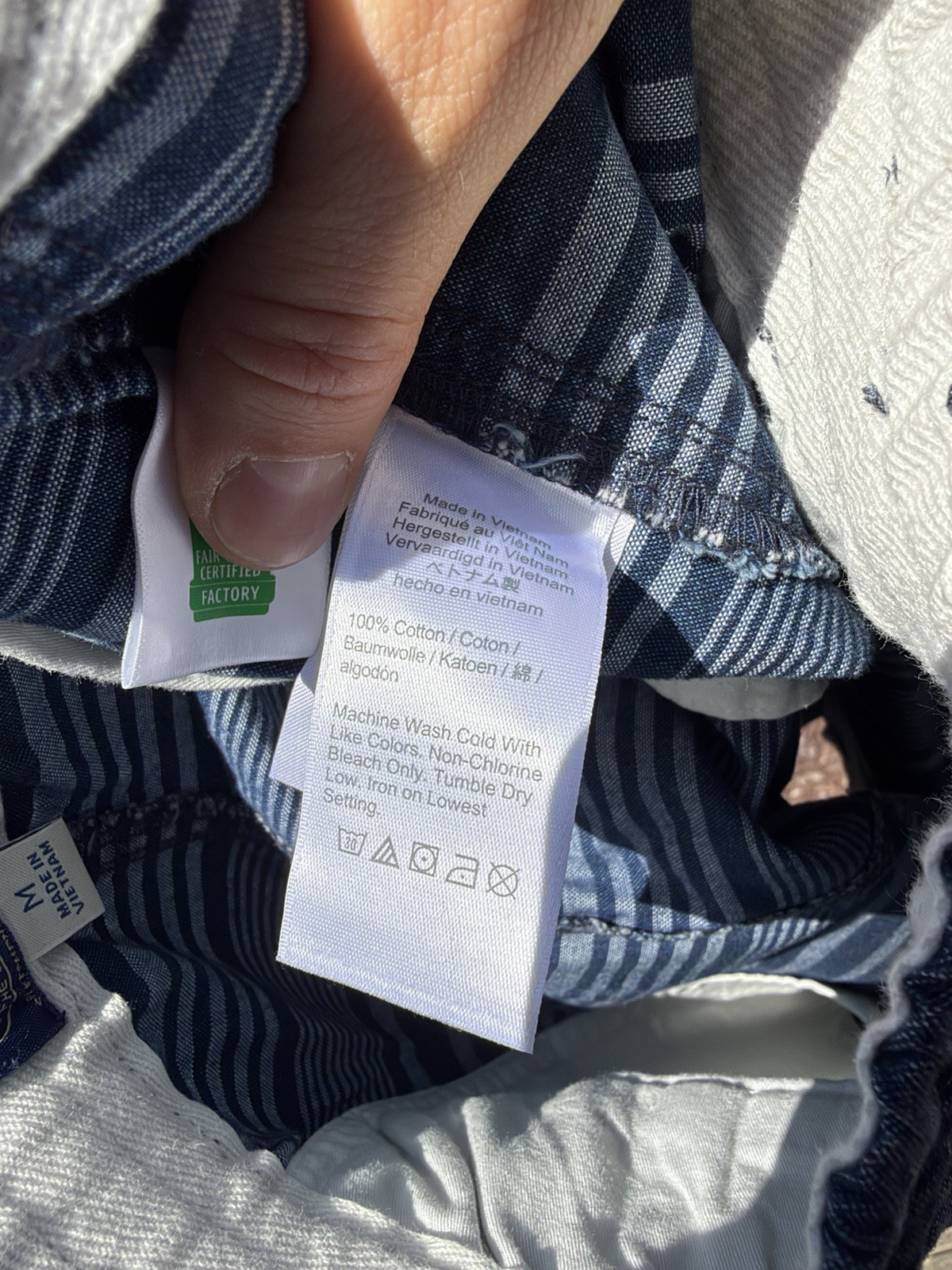 J Crew Men’s Blue White Horizontal Stripe Draw String Cotton Dock Shorts Size M