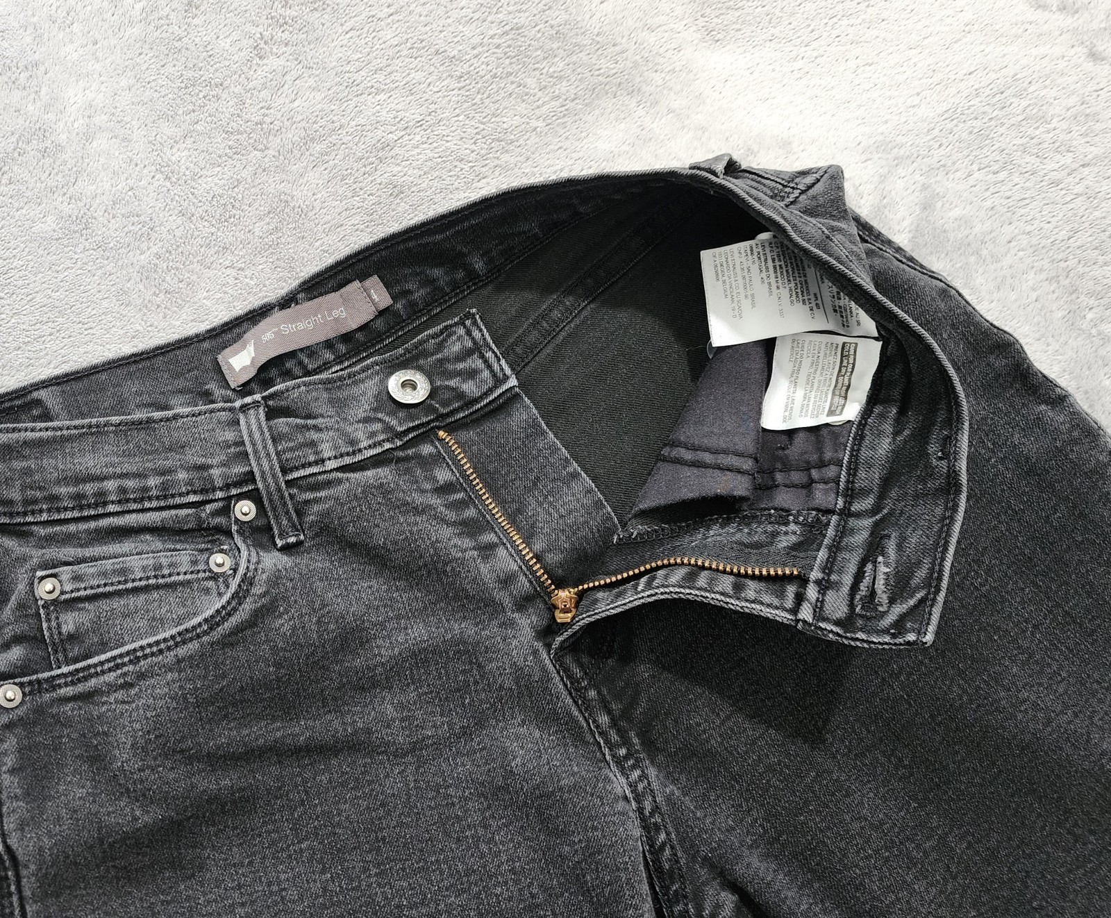 Levis 505 Jeans Womens Size 4 Straight Leg Fit 27×30 Black Denim Stretch Pants