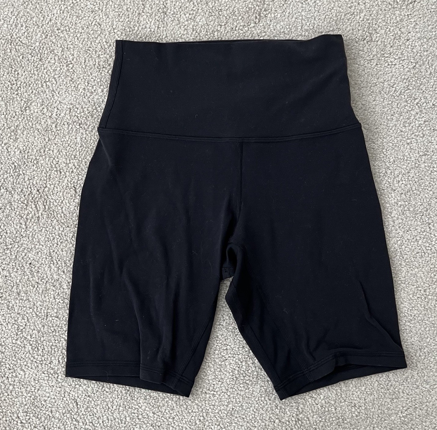 Lululemon Align High Rise Biker Shorts Womens Size 4 Black 8 Inch Inseam