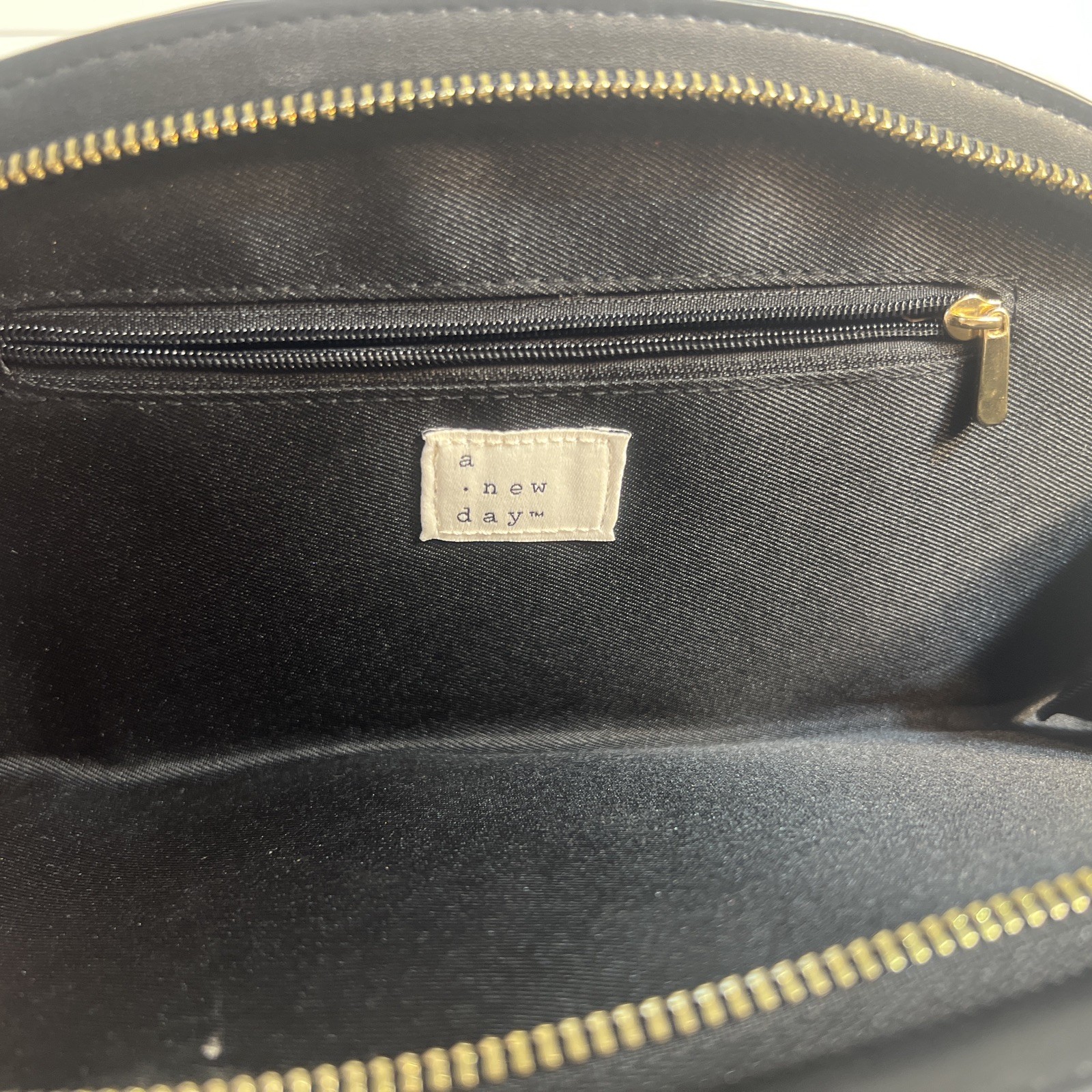 A New Day Black BOW Clutch Purse. NEW Without Tags. 11 1/2x 6 inches