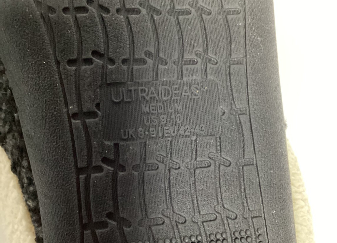 ULTRAIDEAS Slip On House Shoes Mens Size 9-10 Medium Memory Foam