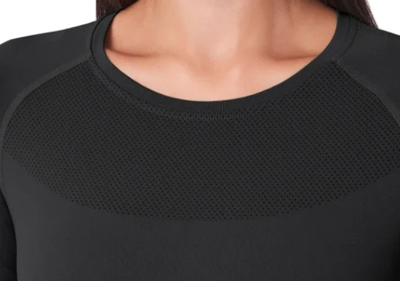 Mondetta Women’s Fitted Active Seamless Short Sleeve T-Shirt, Black, Size XL
