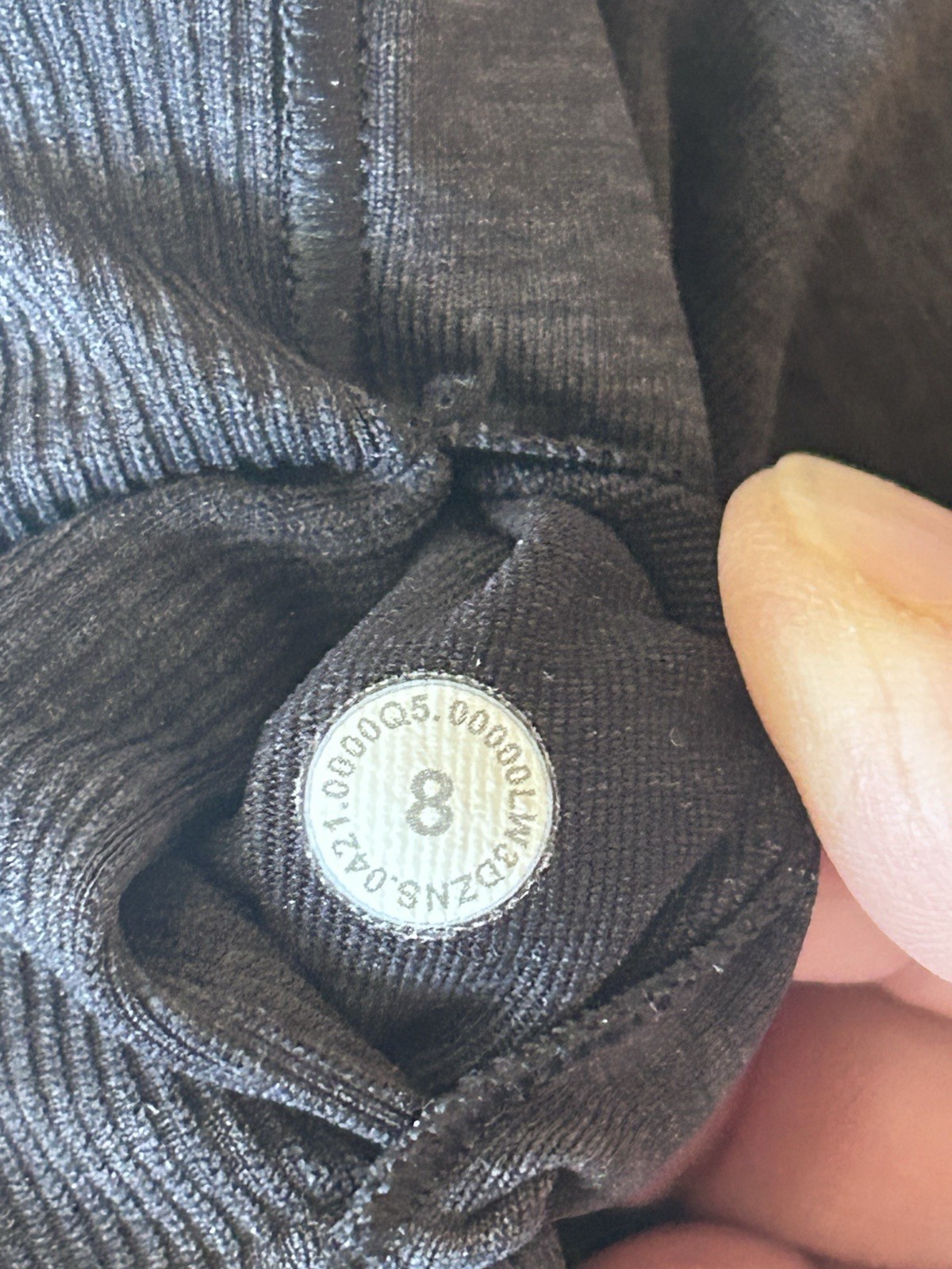 Lululemon Ebb to Street Cropped Long Sleeve Ribbed Bra Top size 8 Charcoal