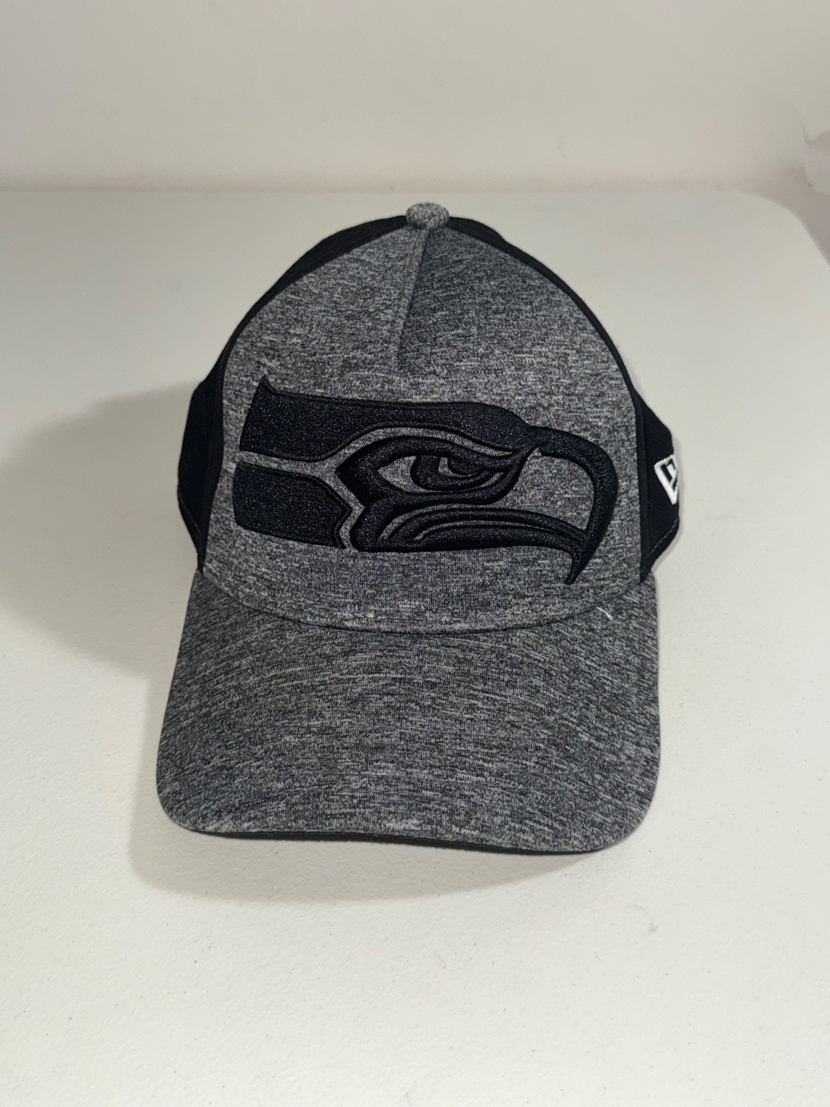 34 Hat Cap Lot New Era Nike NFL MLB NBA NHL Carhartt Patagonia Reseller