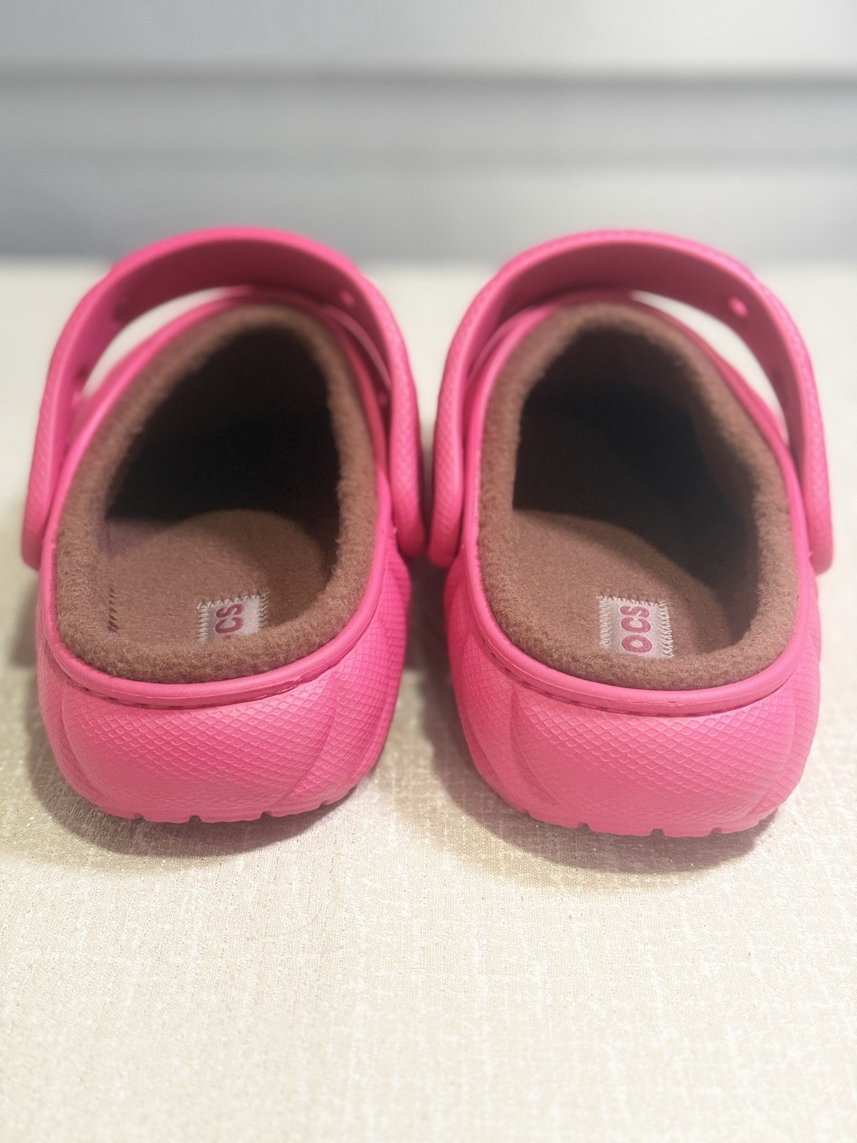CROCS Classic Lined Overpuff Clog Slip On Dragonfruit Pink 210059 UNISEX W6/M4