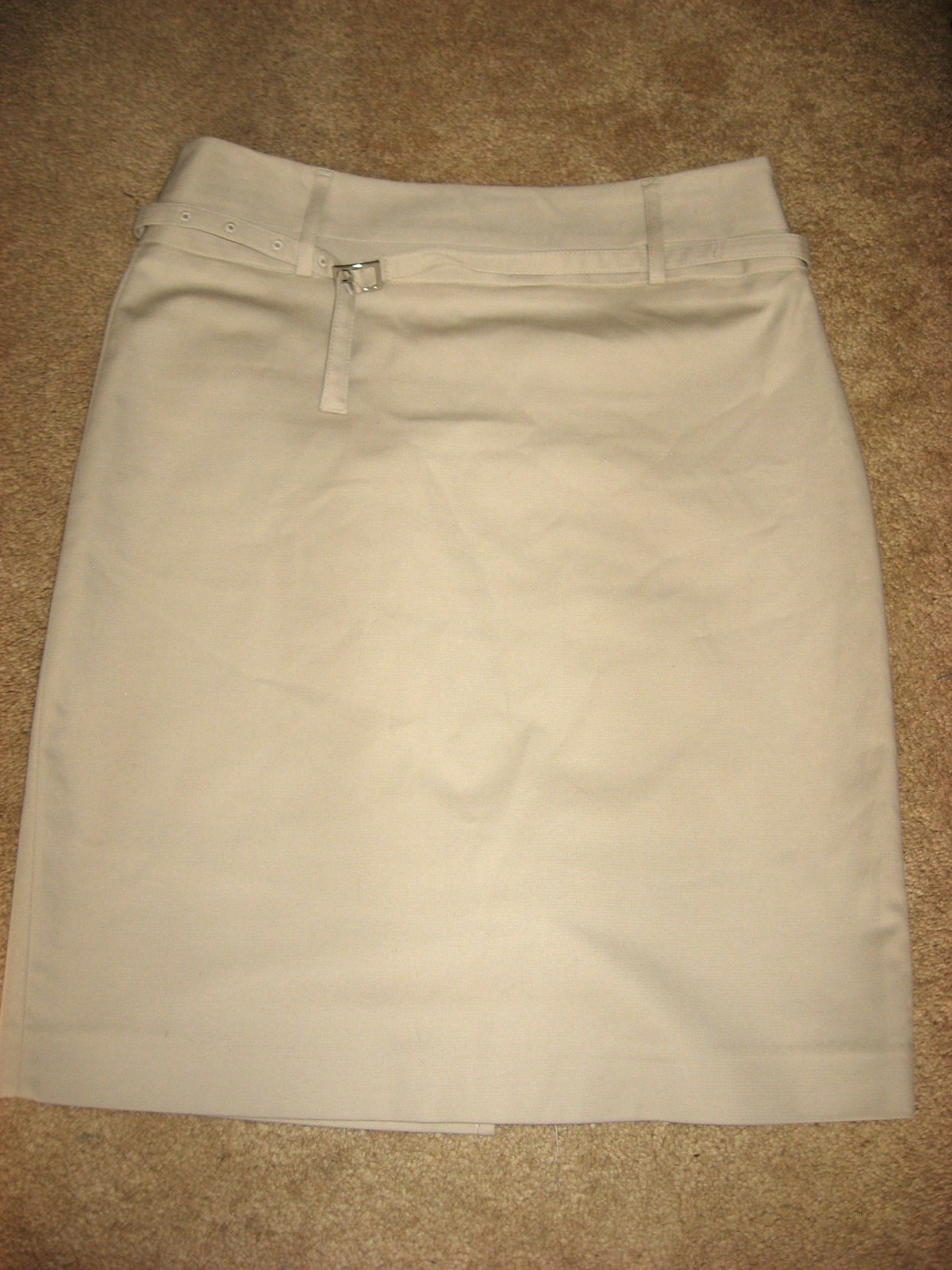 Womens NWOT Lt Tan RAFAELLA Stetch Belted Below Knee Skirt 6