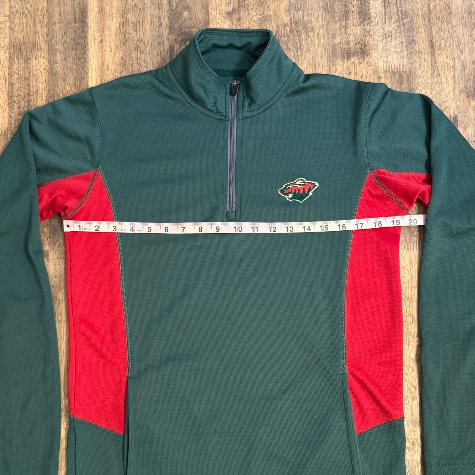 Minnesota Wild Pullover Hockey NHL 1/4 Zip Embroidered Mesh Size Unisex Medium