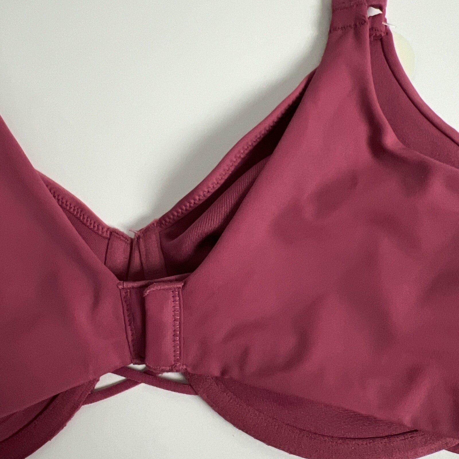 Vanity Fair Womens Bra Size 42DDD Radiant Collection Lover’s Knot Dark Pink A71