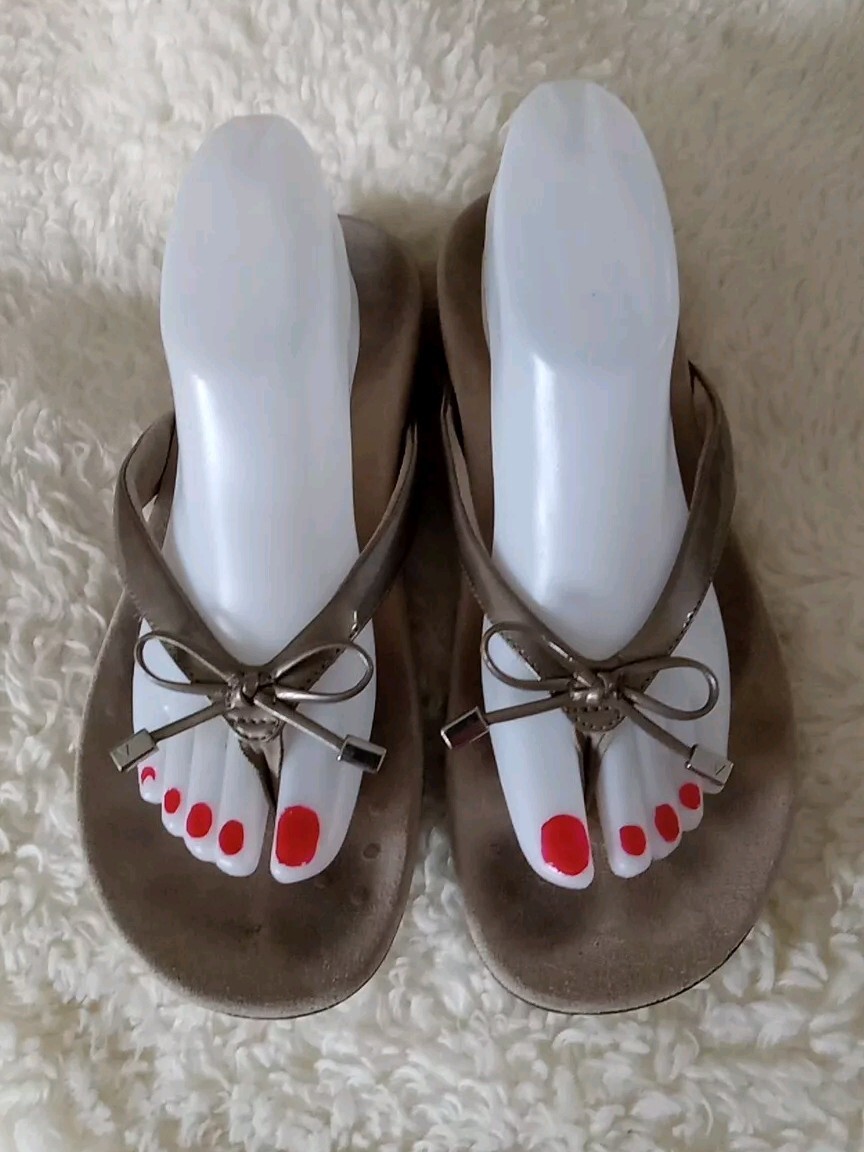 Vionic Bella II Toe Post Pewter Flip Flops Slip On Thongs Bow Womens Sz 10