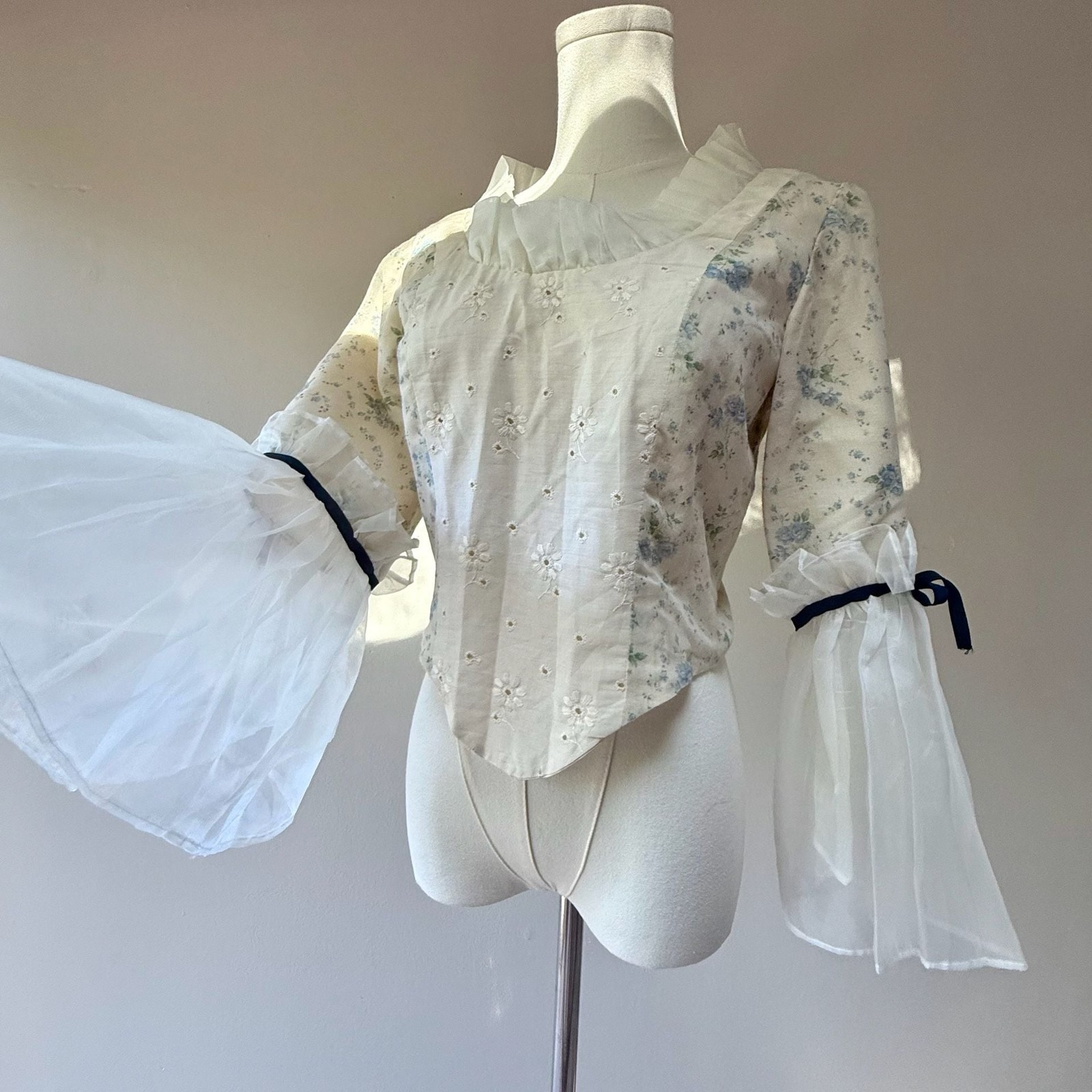 Vintage Handmade Lolita Floral Corset Top Bell Sleeve