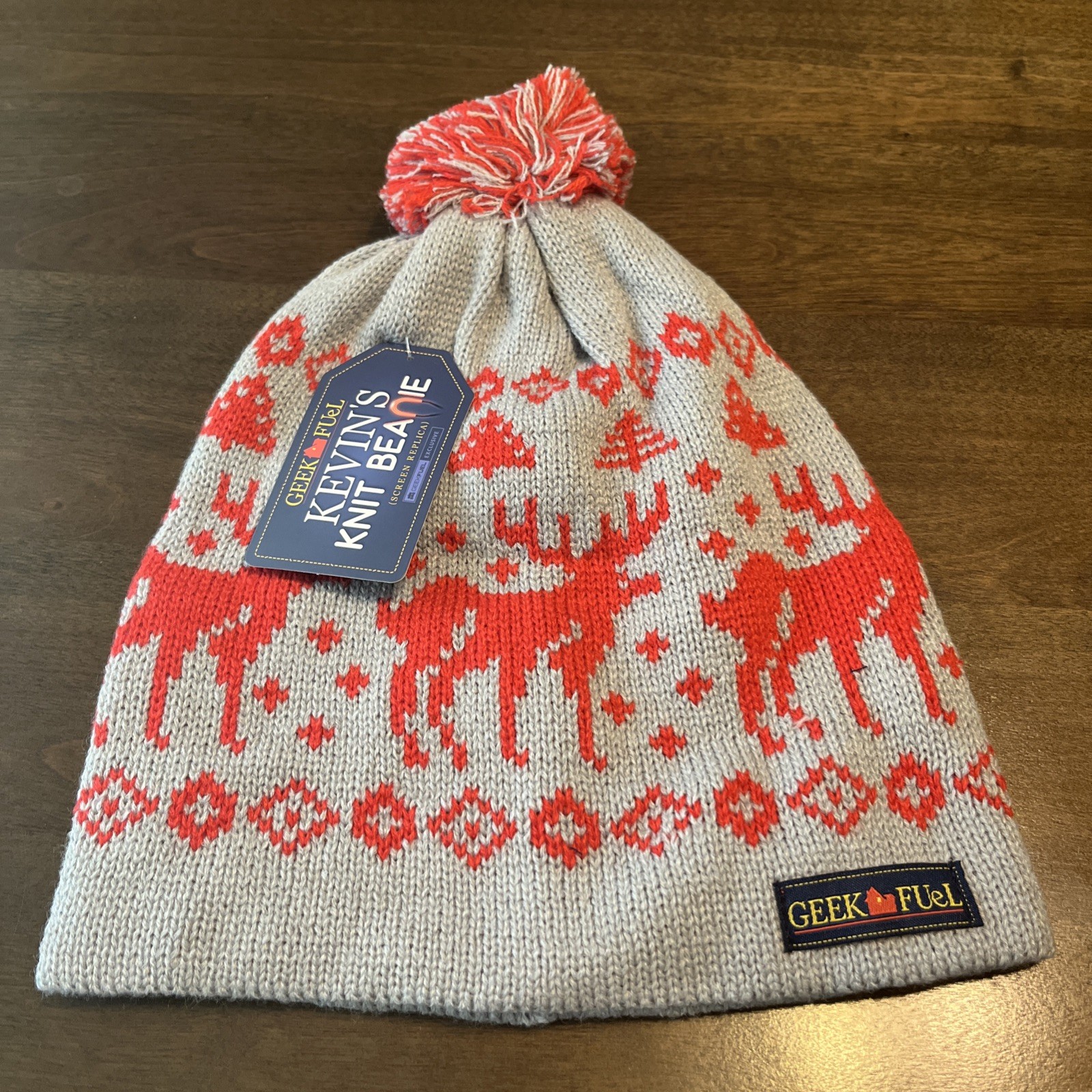 Home Alone Kevin’s Knit Beanie Geek Fuel Brand, Gray Red NWT