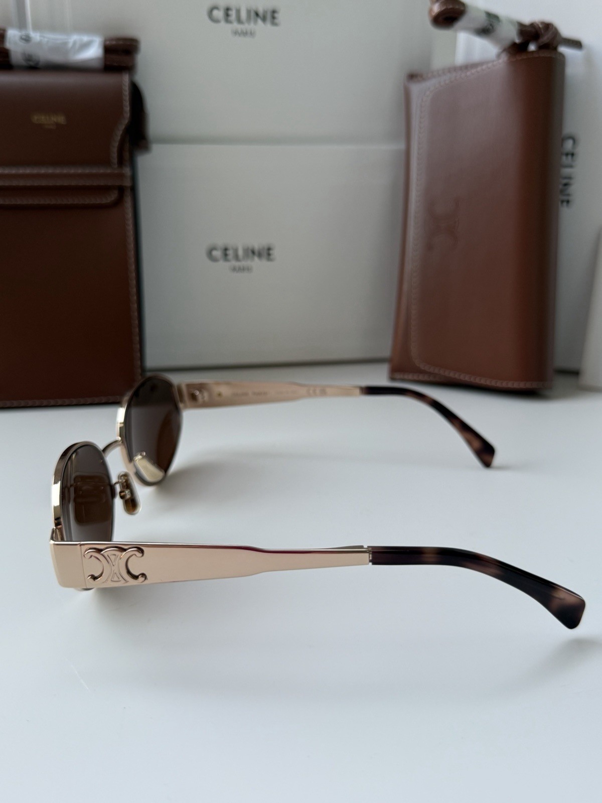 Celine CL40235U 28E Triomphe Metal Oval Sunglasses Rose Gold Brown AUTHENTIC
