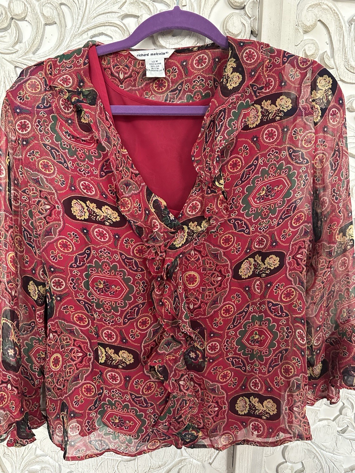 Richard Malcolm Women’s M Red Paisley Chiffon Silk V-Neck Ruffle Pullover Blouse