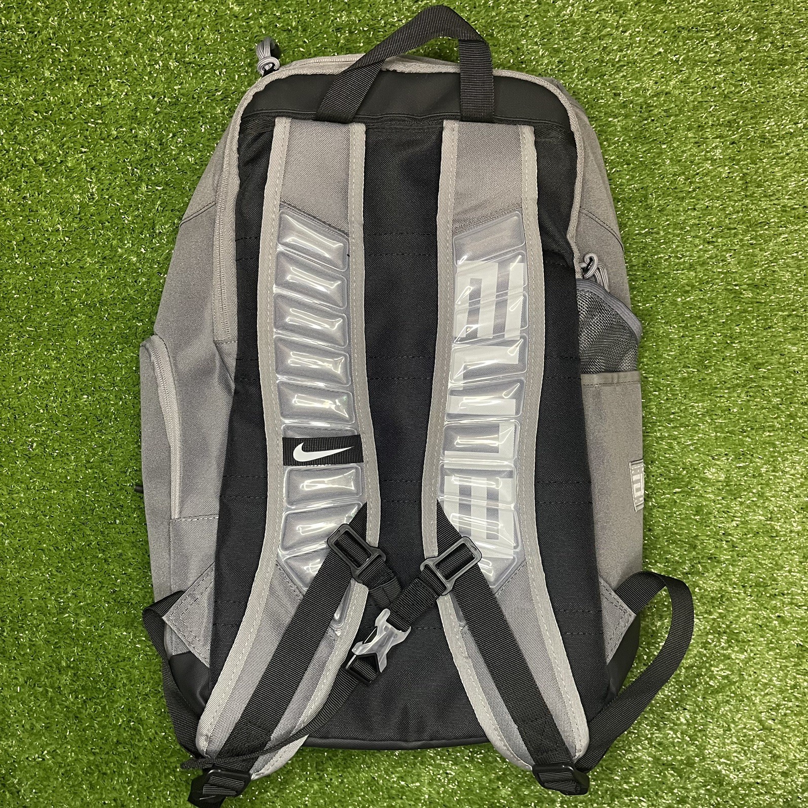 Nike Varsity Elite Pro Backpack Iron Gray (32L)