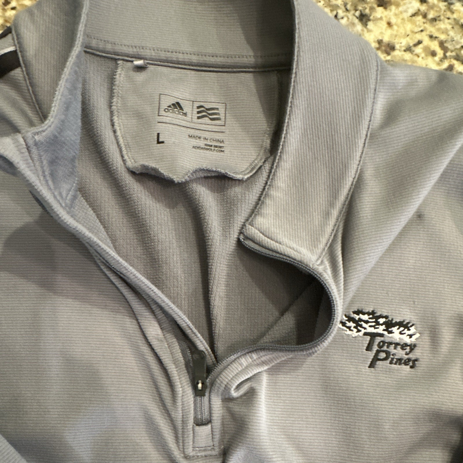 adidas Men’s L Gray 1/4 Zip Mock Neck Pullover Polo Polyester Logo