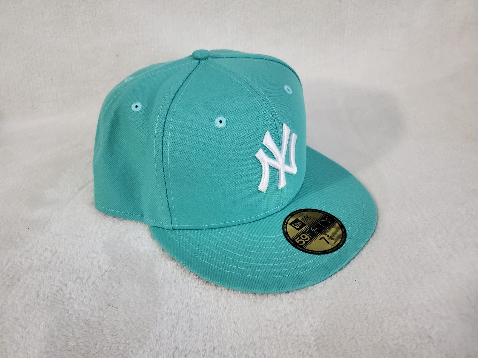 NEW ERA 59 FIFTY MLB NEW YORK YANKEES SEAFOAM GREEN FITTED MENS HAT SZ 7 3/4 NEW