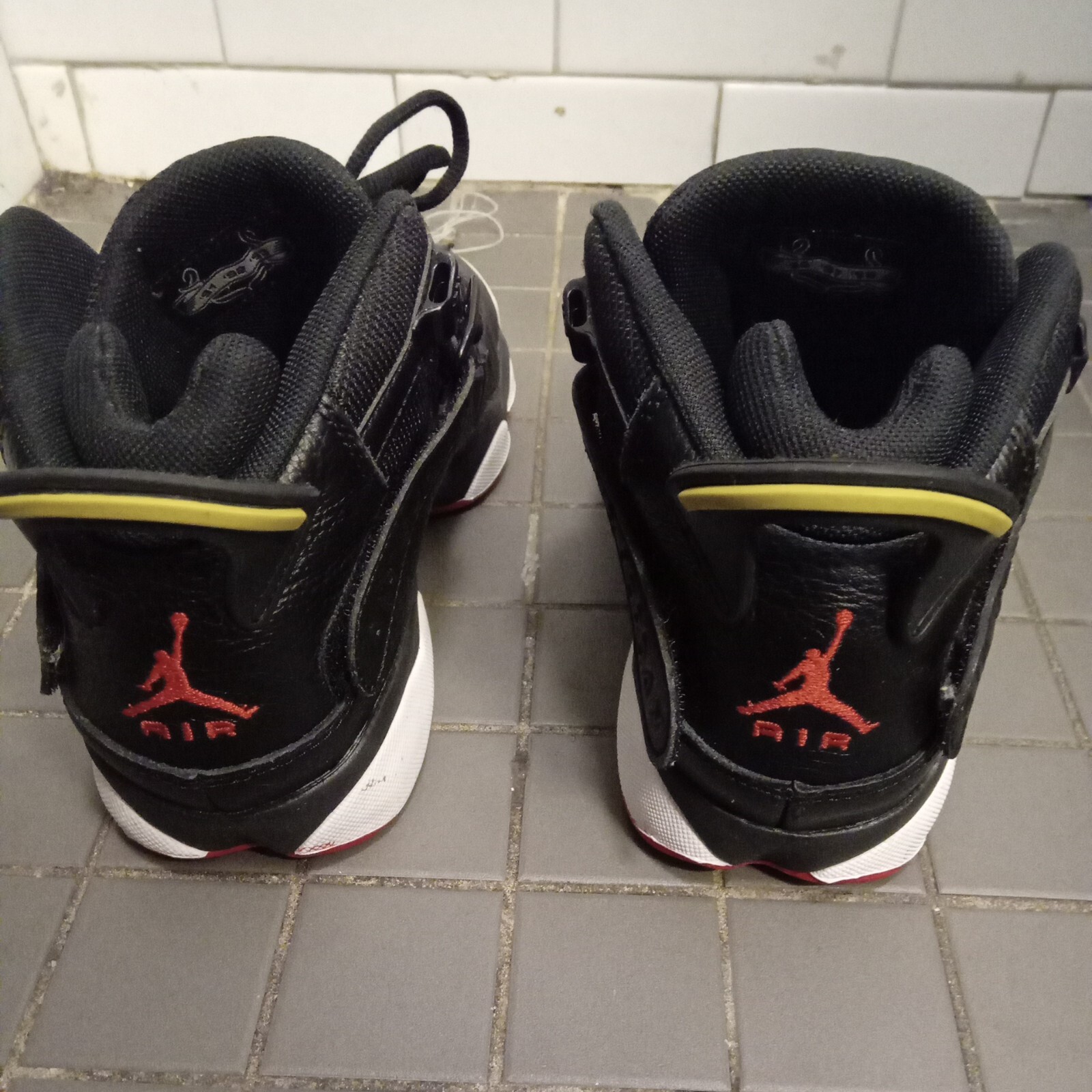 Size 6.5 – Jordan 6 Rings Playoffs