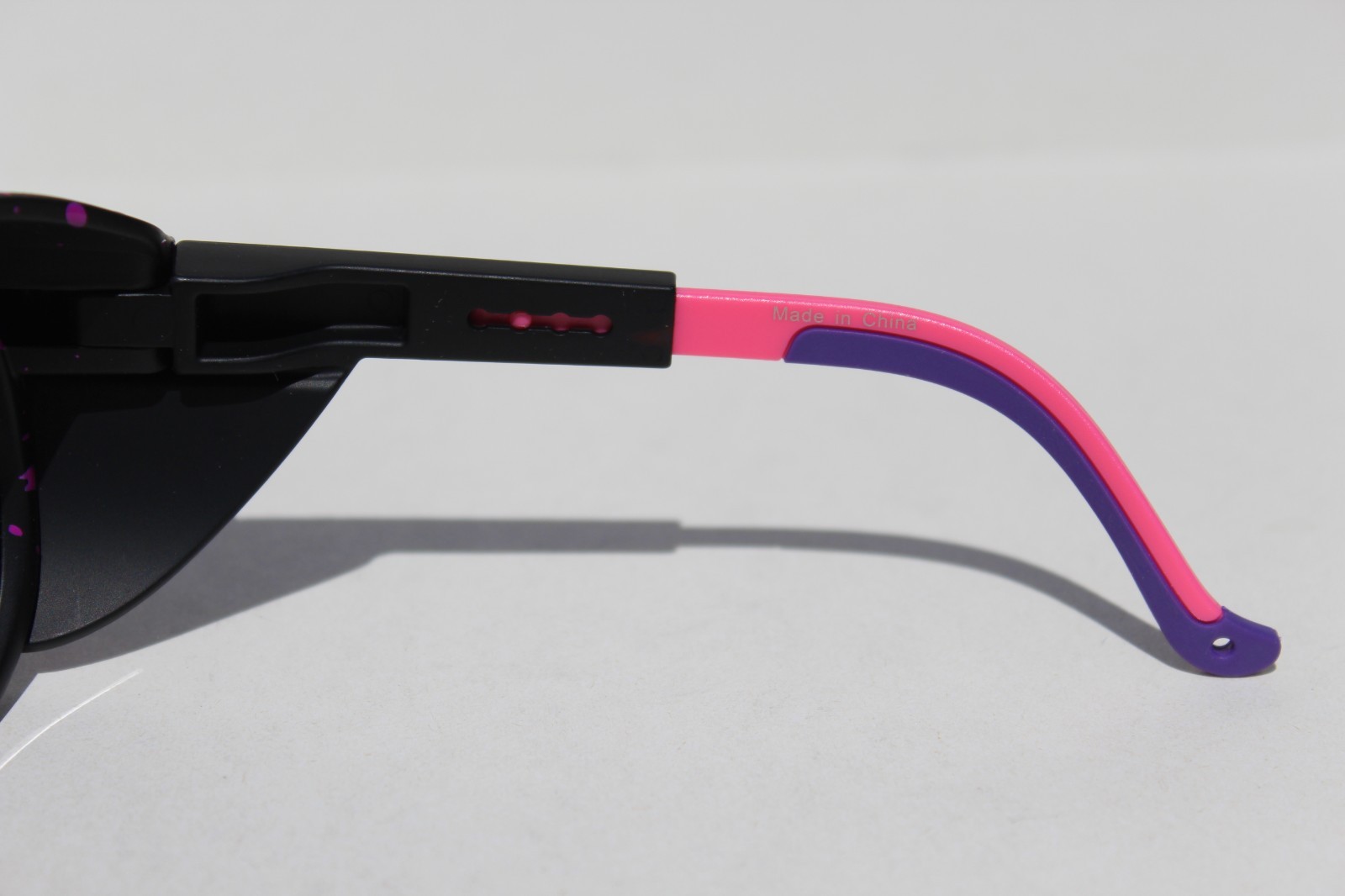 PIT VIPER The Ignition Exciters POLARIZED Sunglasses Flames/Purple SCRATCHED