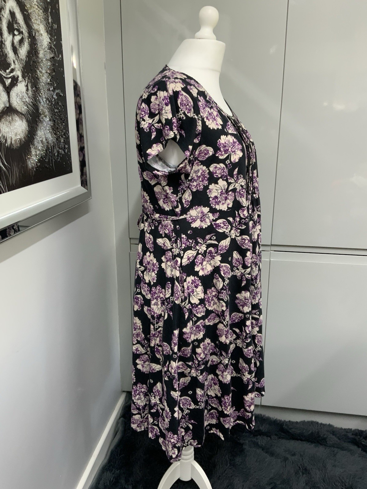 M&Co Size 20 Dress Black Purple Floral Stretchy Fabric Short Sleeve Pockets