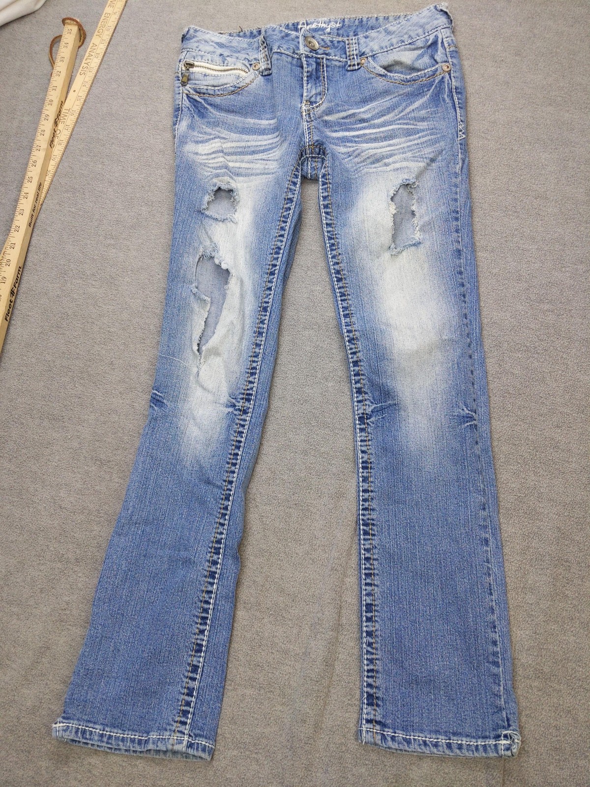 Amethyst Jeans Juniors 9 Blue Low Rise Bootcut Distressed Embroidered Denim