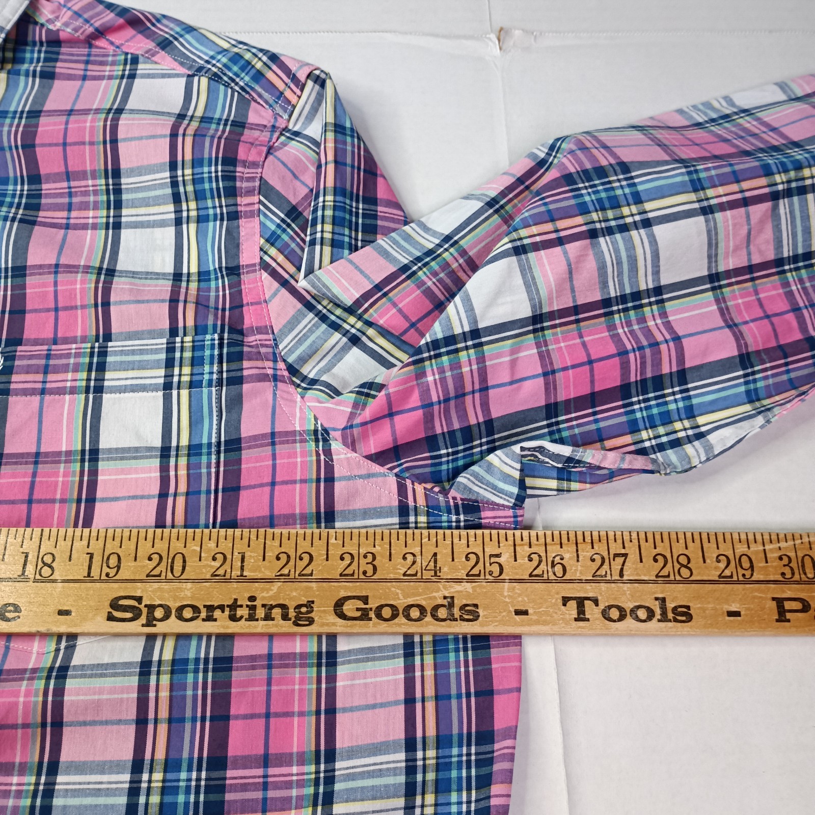Chaps Easy Care Woven Shirt Men’s Size XL Peony Pink Plaid Stretch Classic Fit